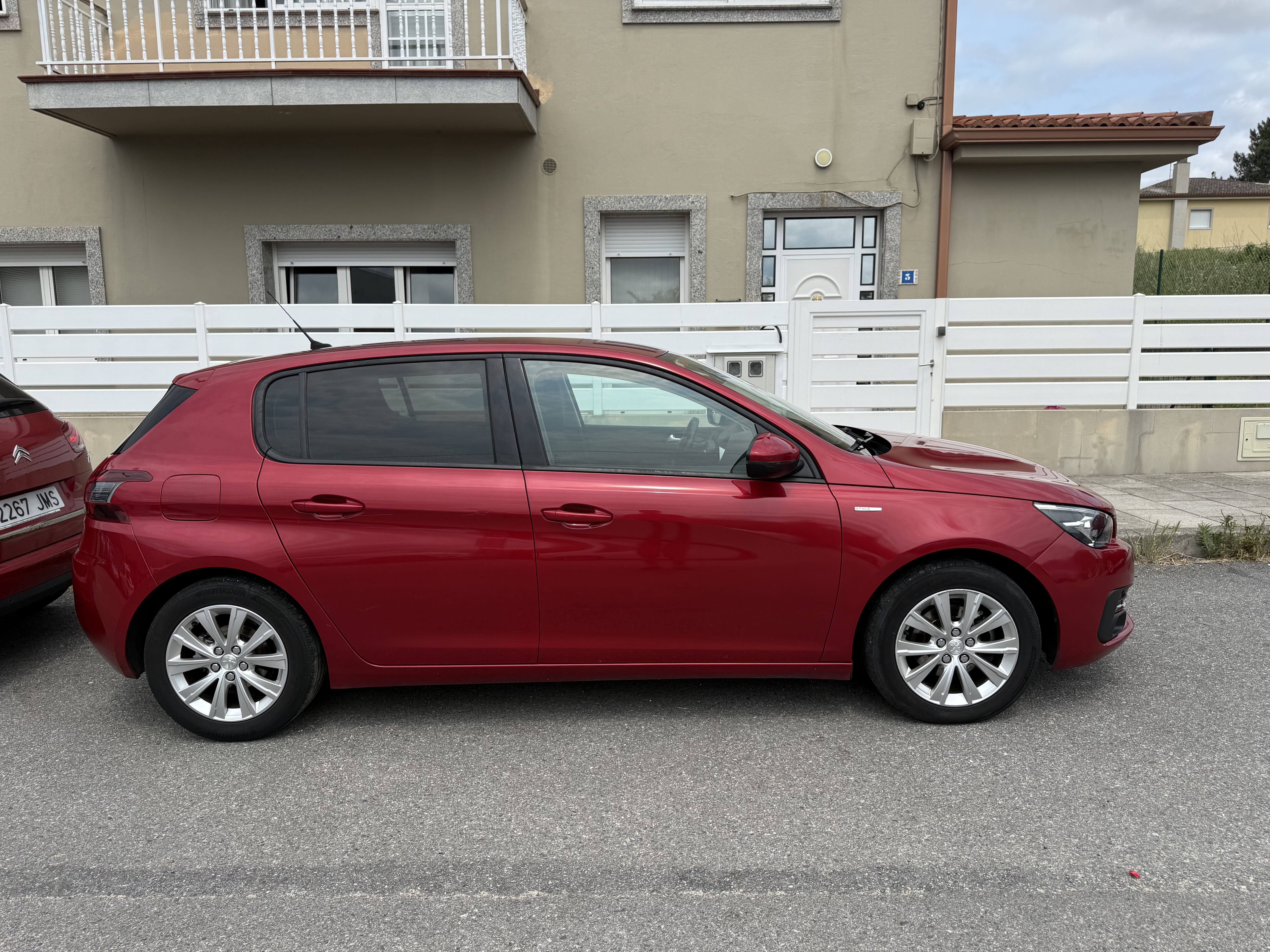 Peugeot 308 con Aire acondicionado