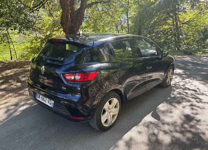 Renault Clio avec GPS