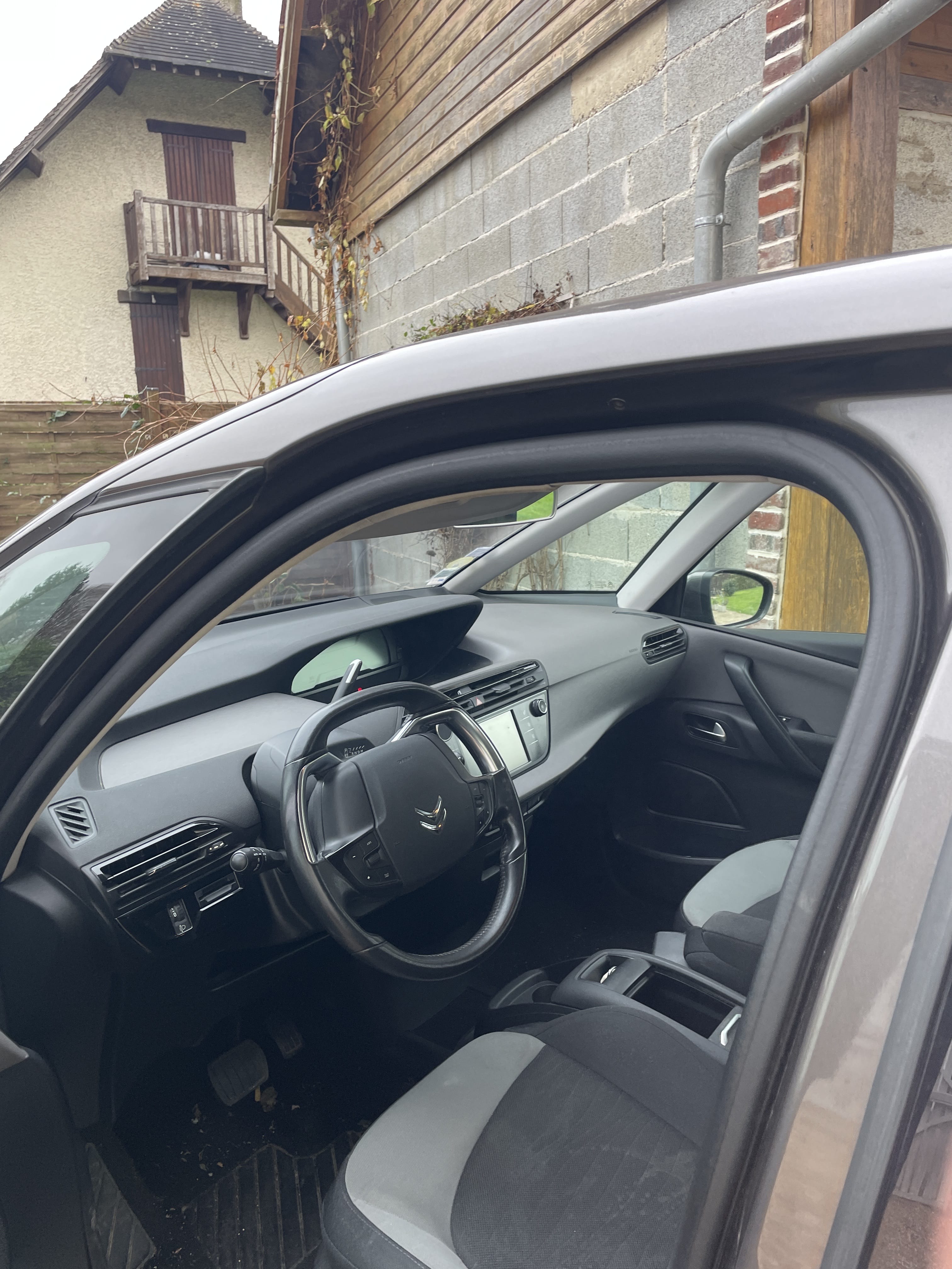 Citroen C4 Picasso avec Climatisation