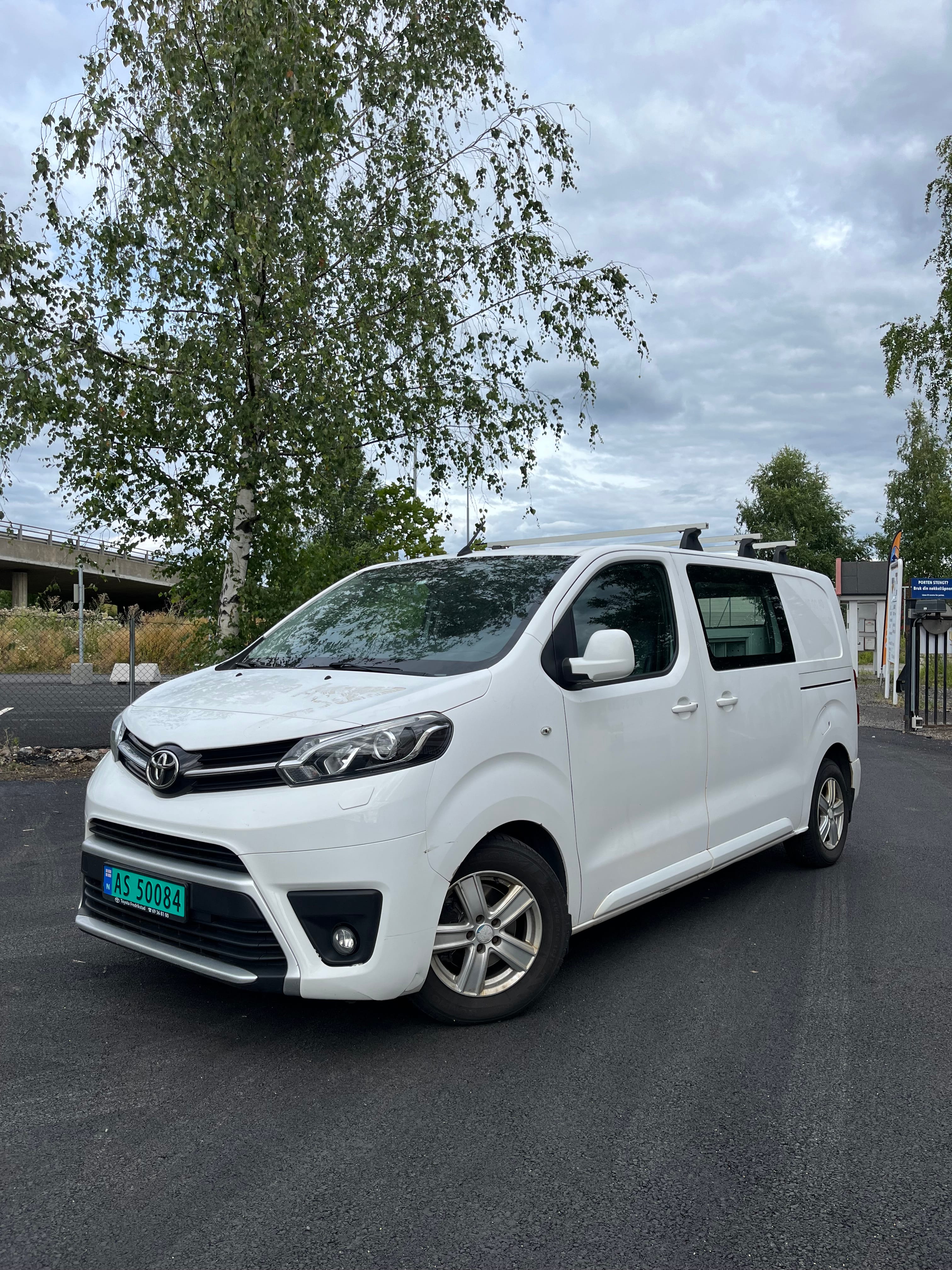 Toyota Proace Varebil, 2016, Diesel