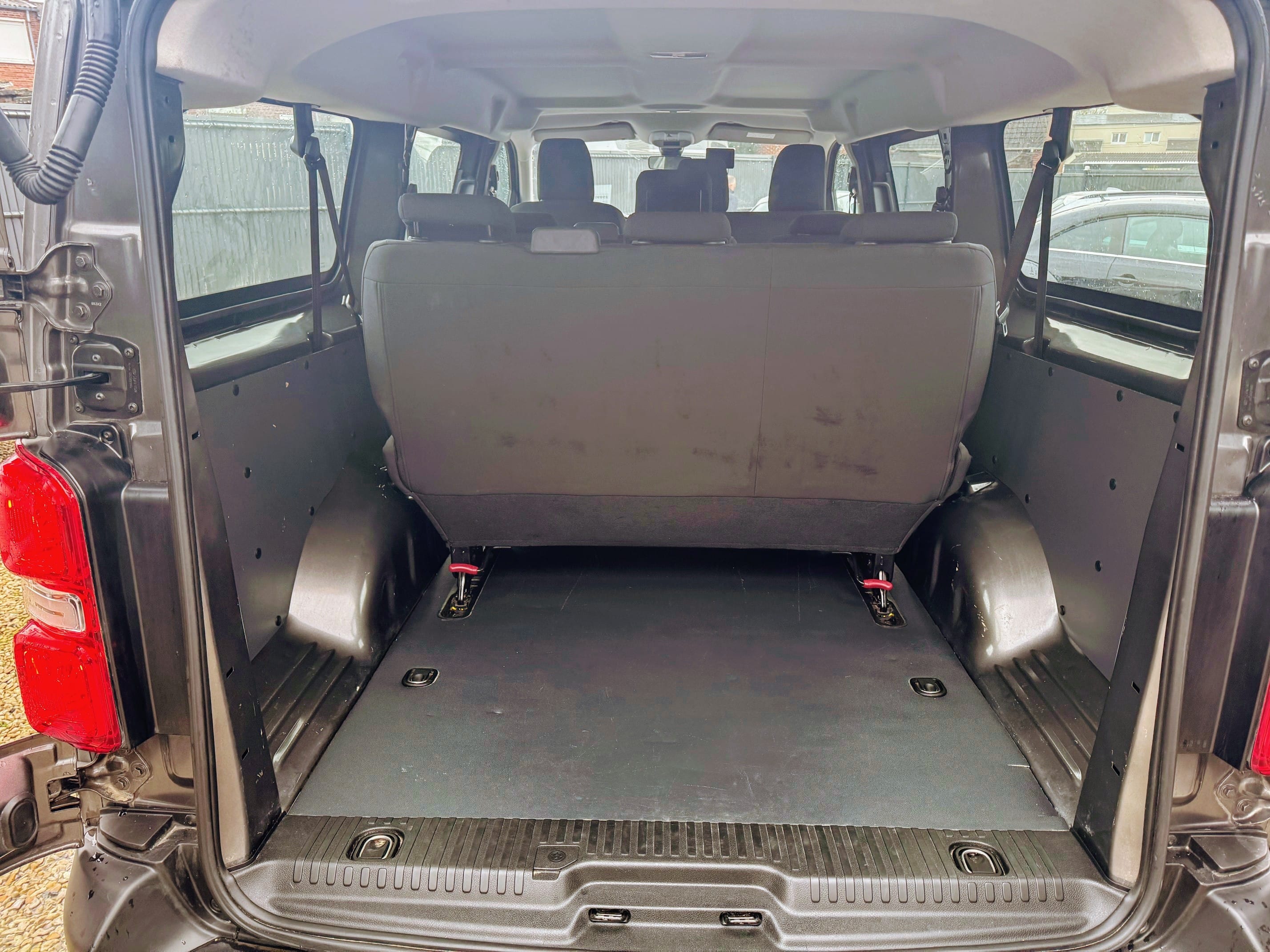 Opel Zafira Life avec Apple CarPlay