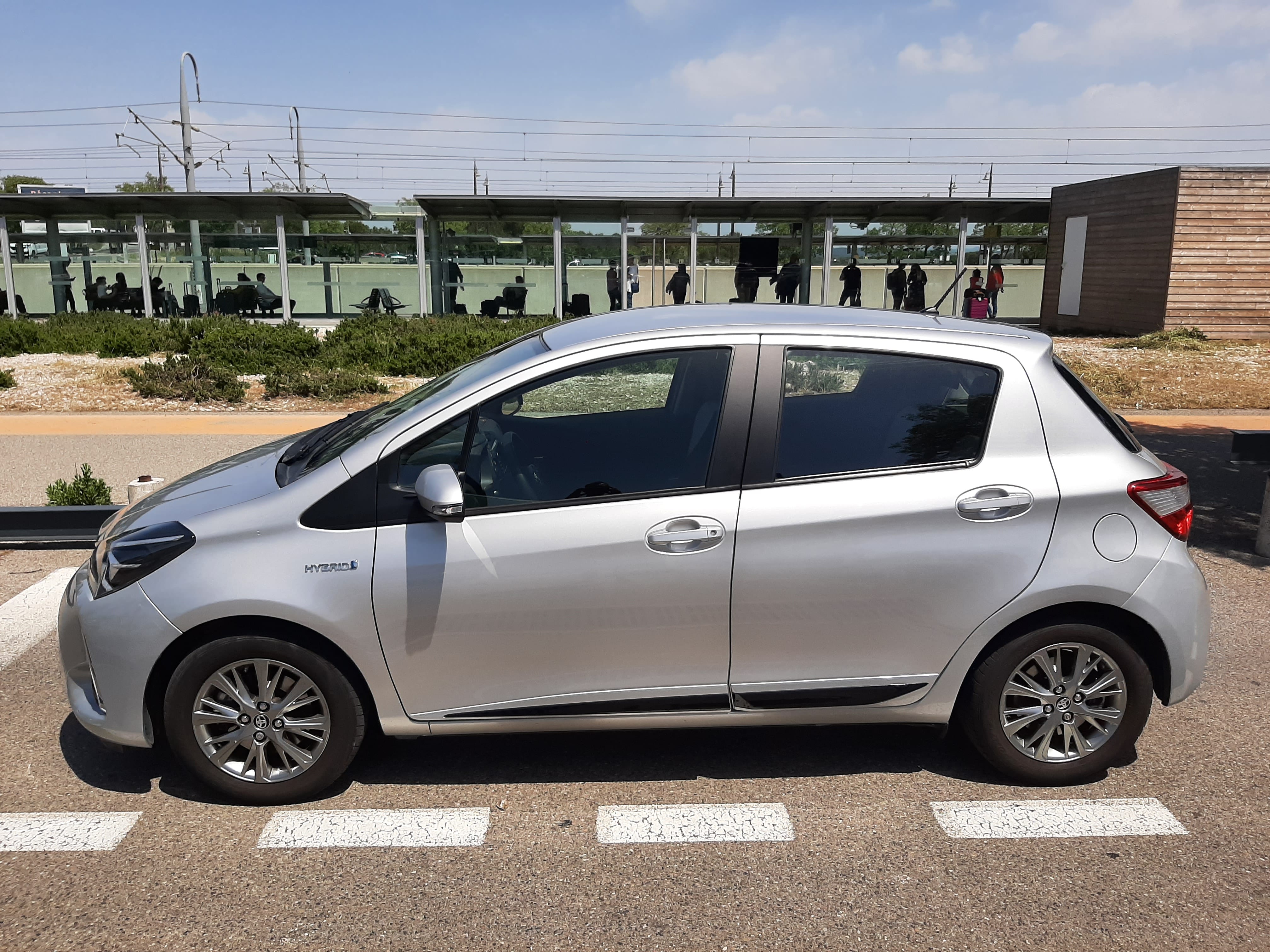 Toyota Yaris Hybride avec Climatisation