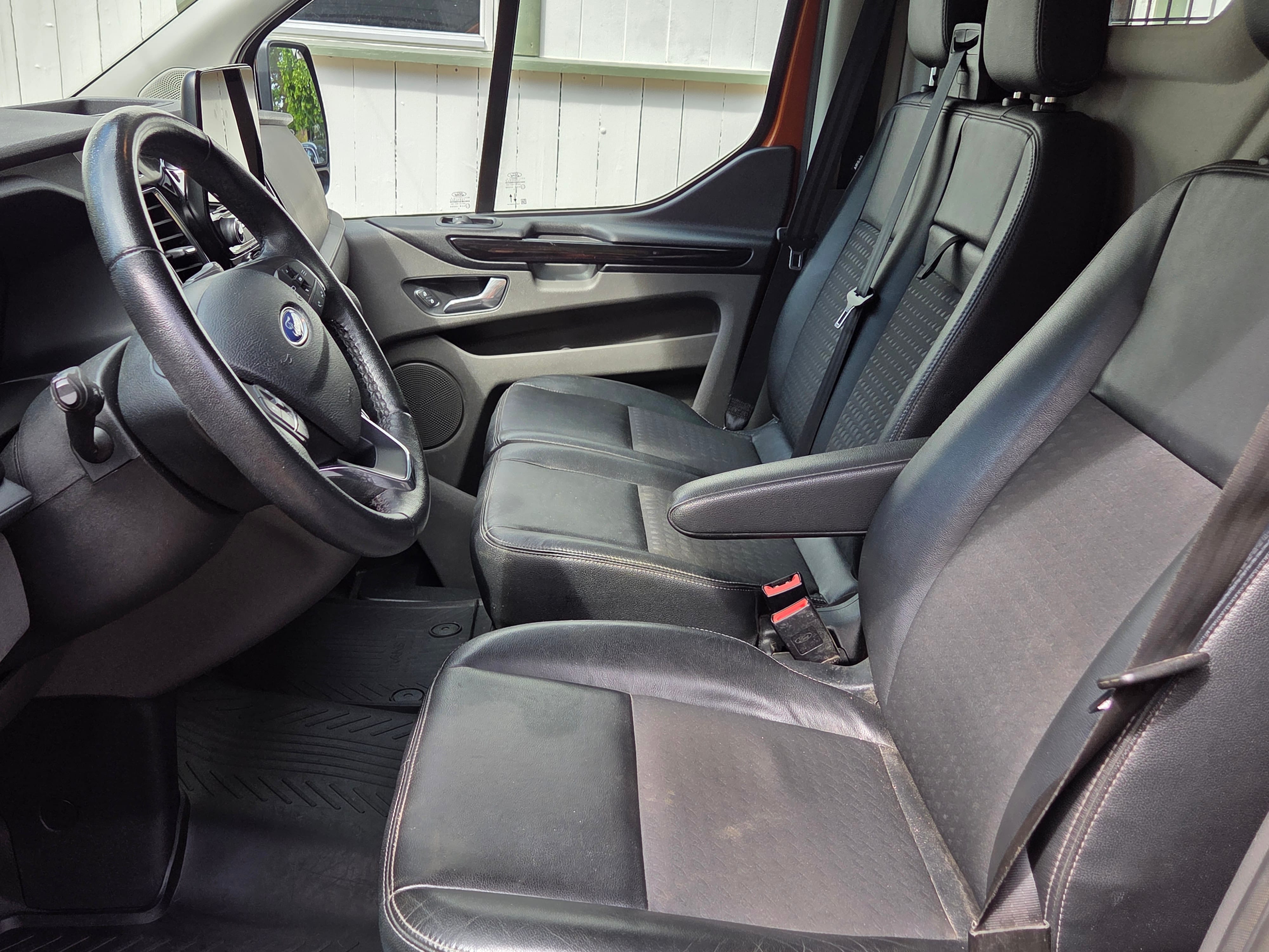 Ford Transit Custom Varebil med GPS