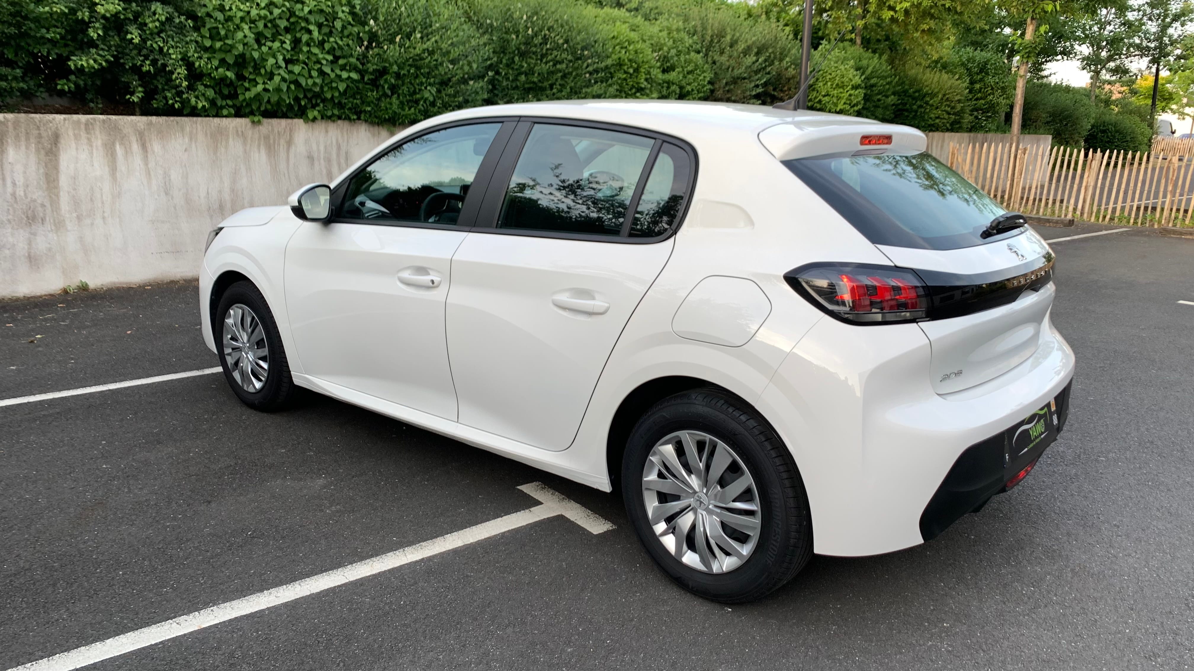 Peugeot 208 avec Climatisation