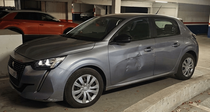 Peugeot 208 avec Android Auto