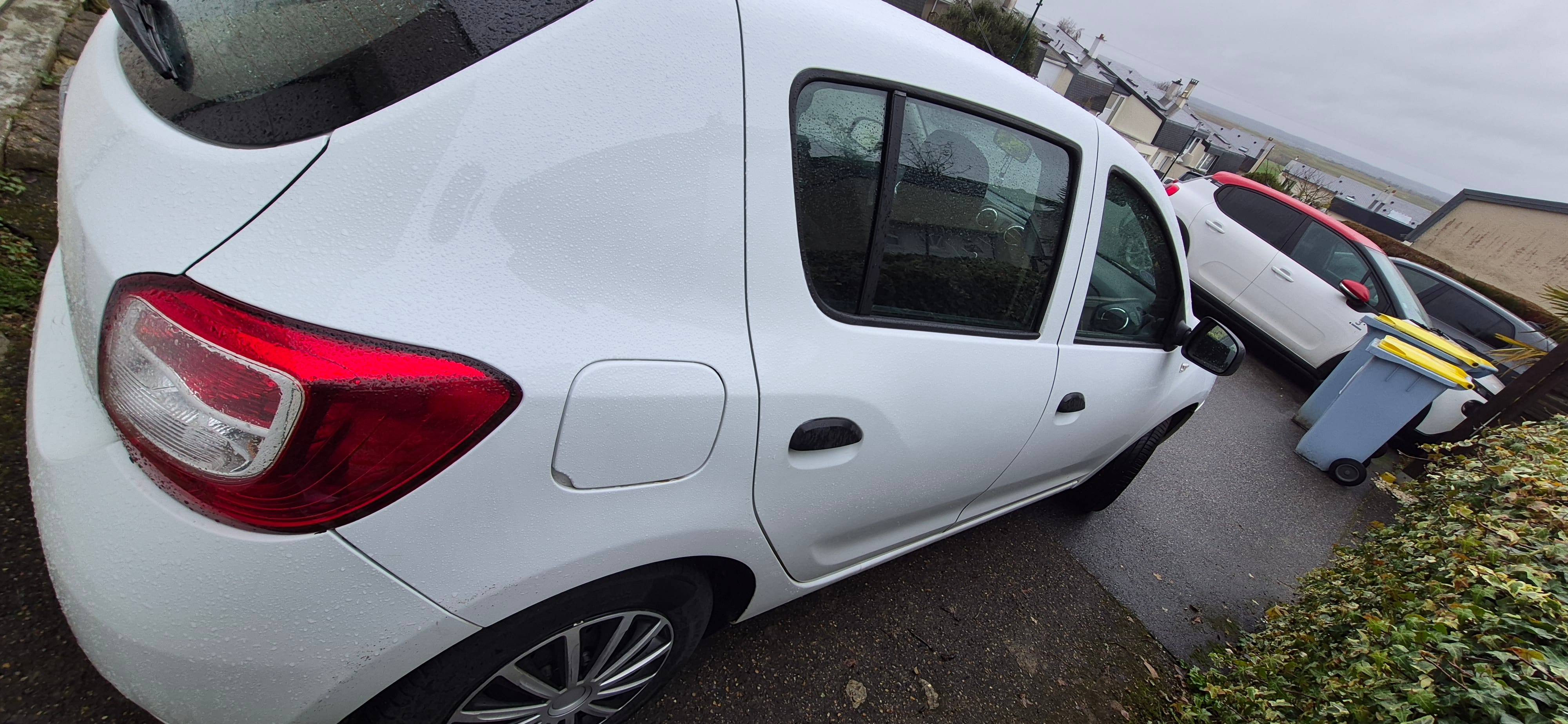 Dacia Sandero avec Audio Bluetooth