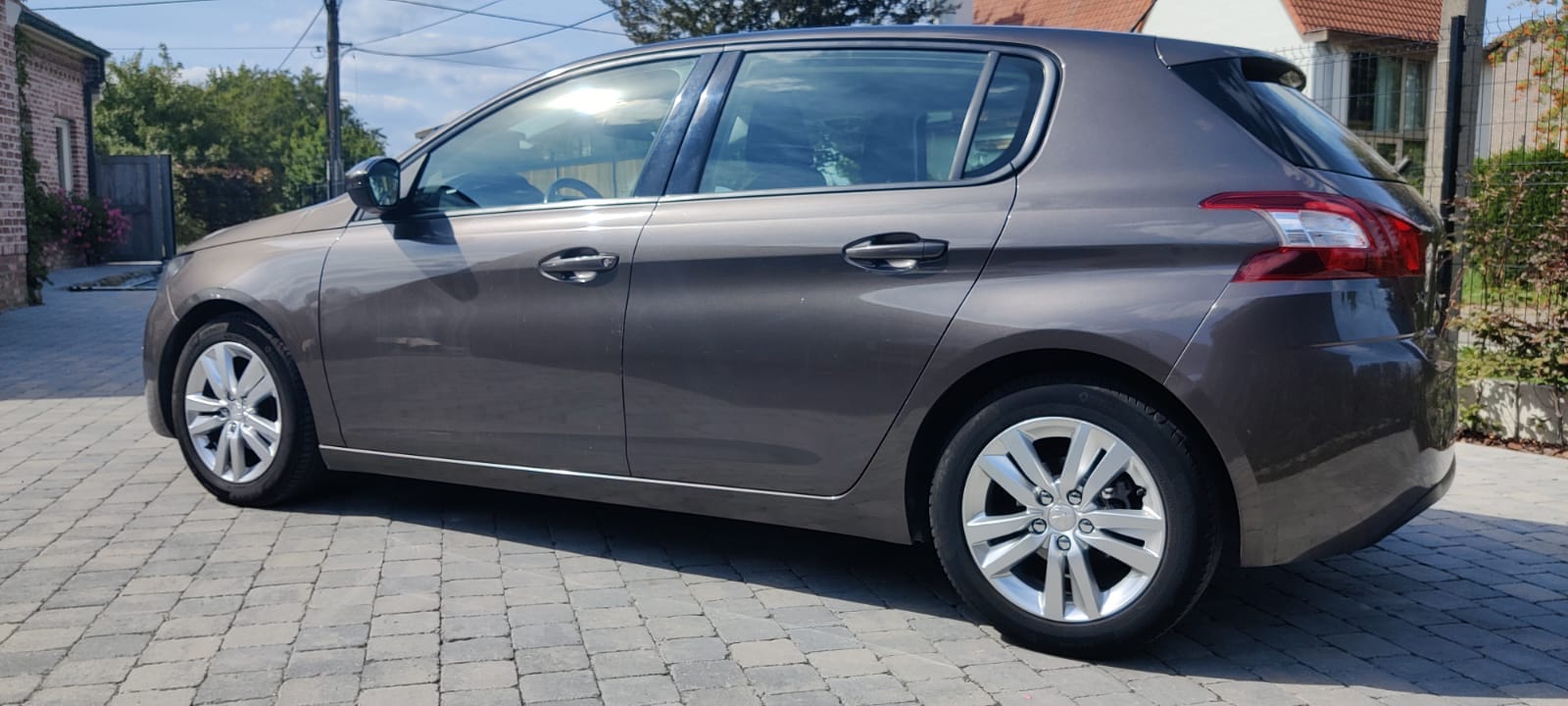 Peugeot 308 avec Climatisation
