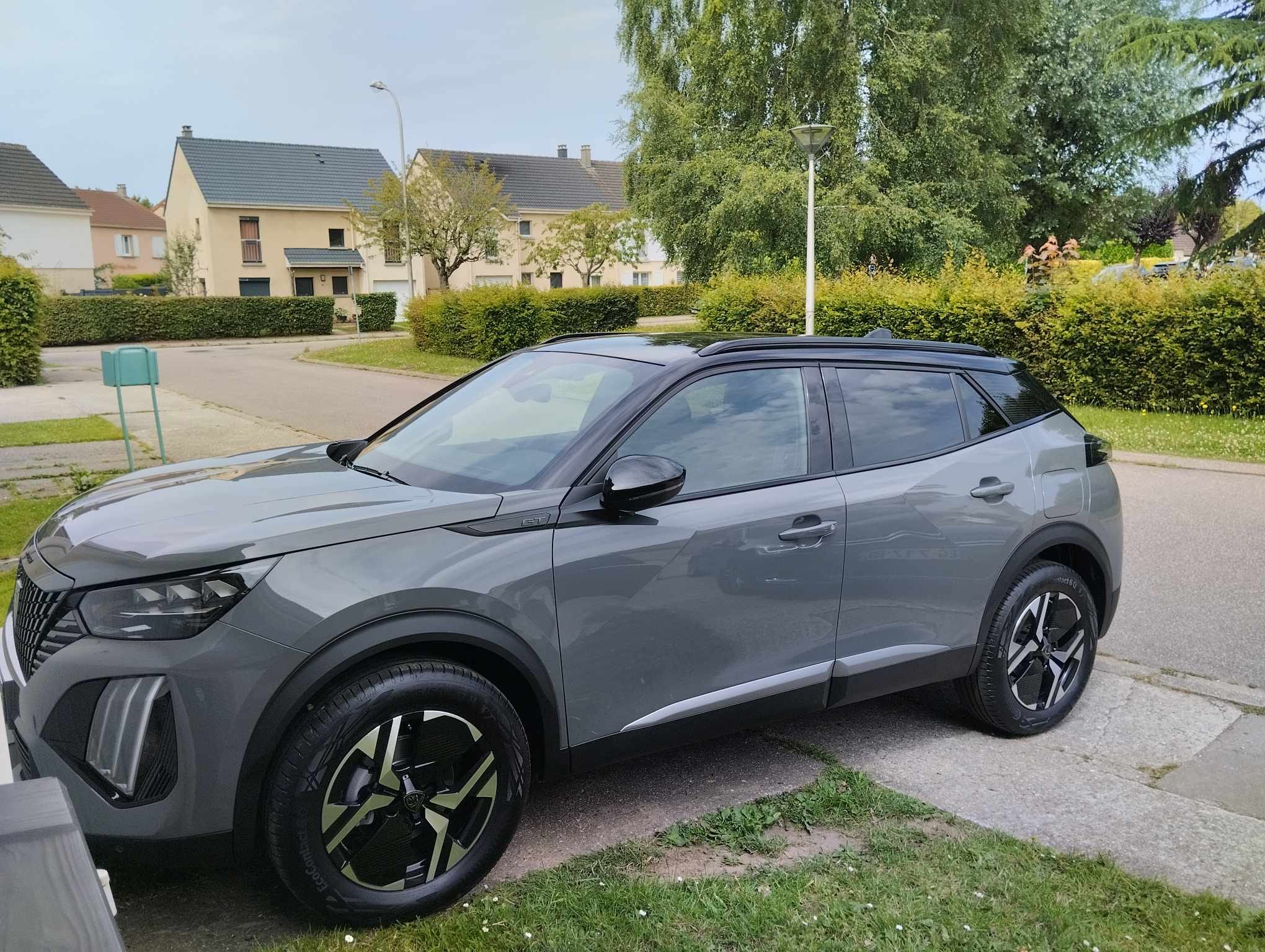 Peugeot 2008, 2024, Essence 95, automatique
