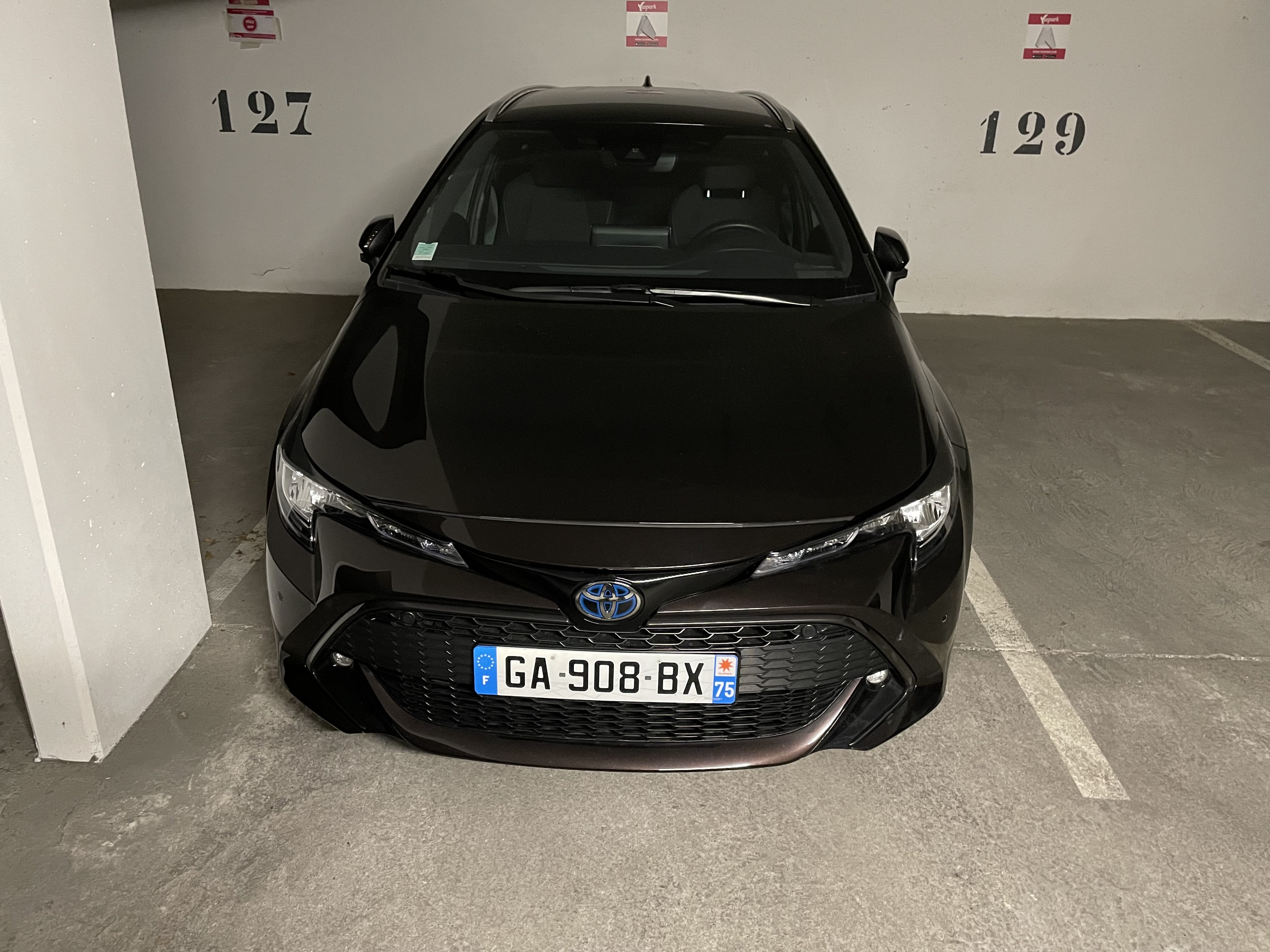 Toyota Corolla Hybride avec Climatisation
