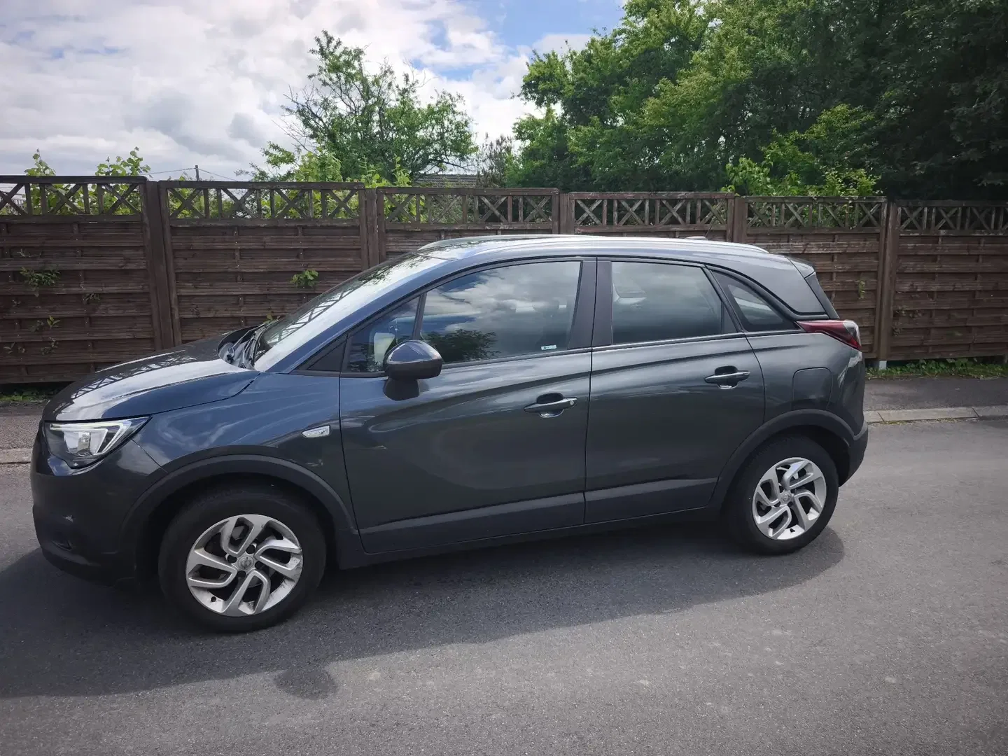 Opel Crossland, 2017, Essence 95