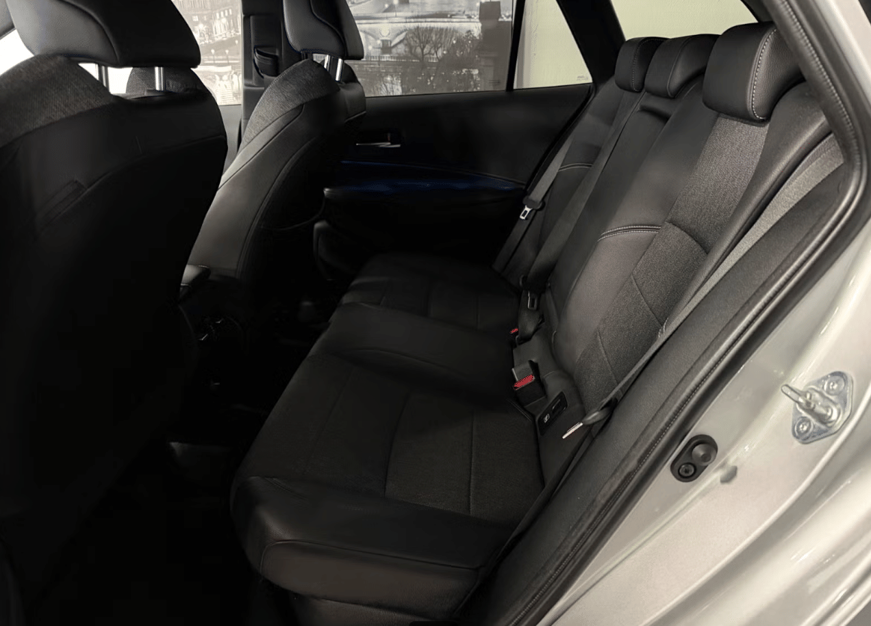 Toyota Corolla Hybrid med Cruisekontroll