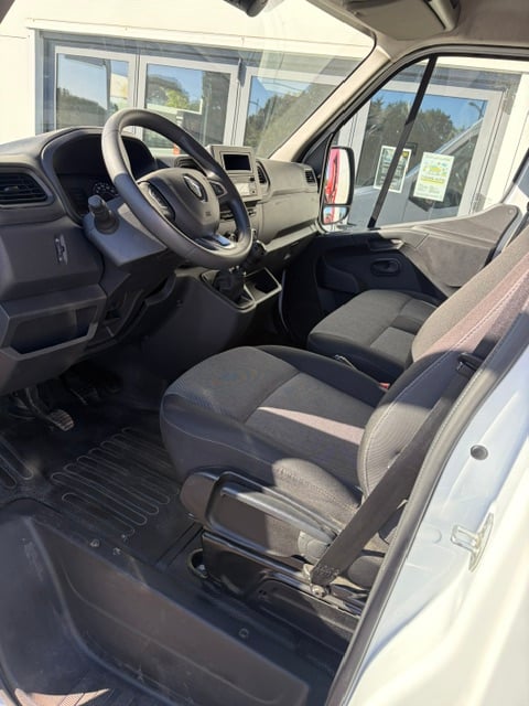 Renault Master avec Autoradio