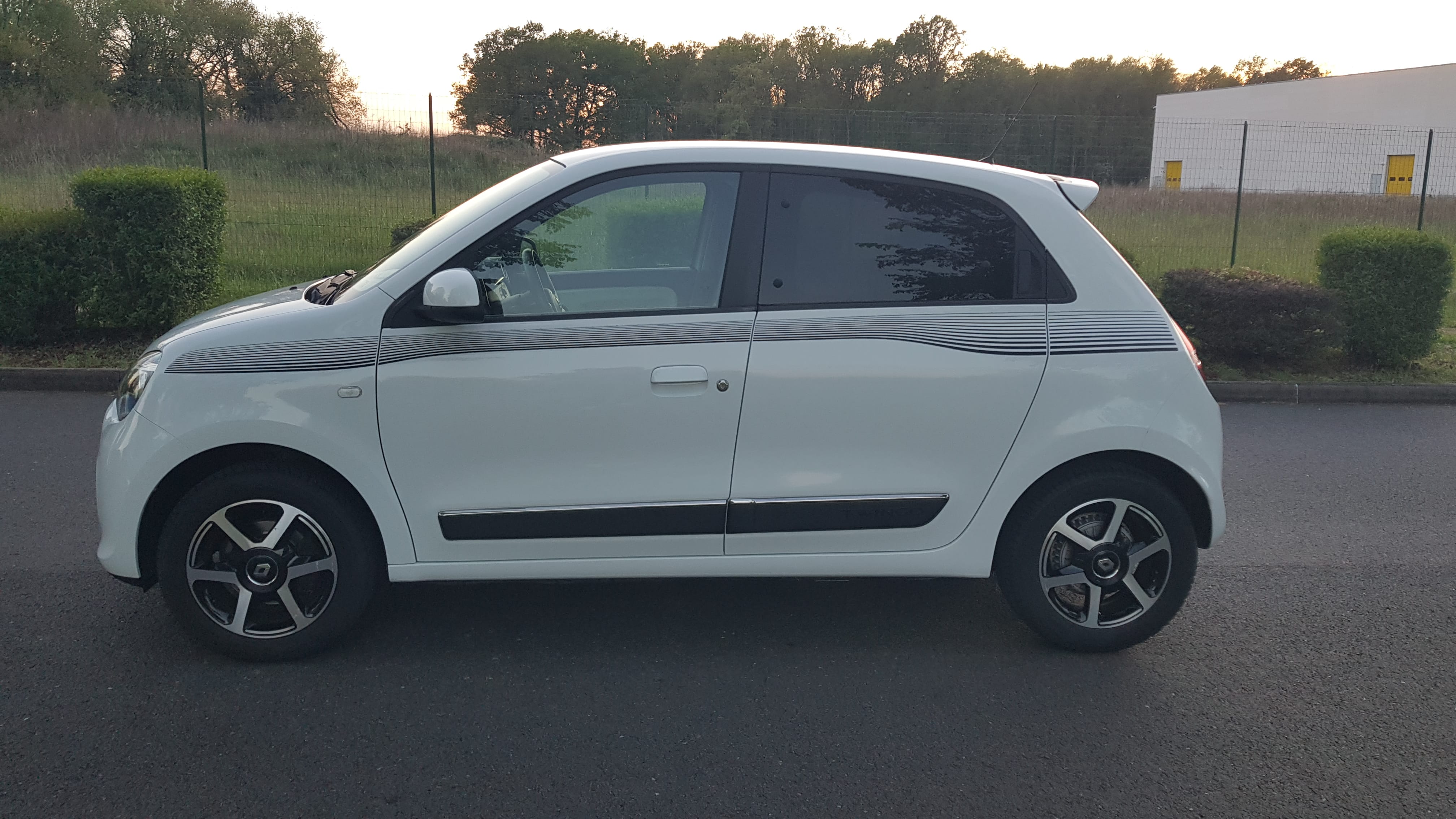 Renault Twingo III avec Climatisation