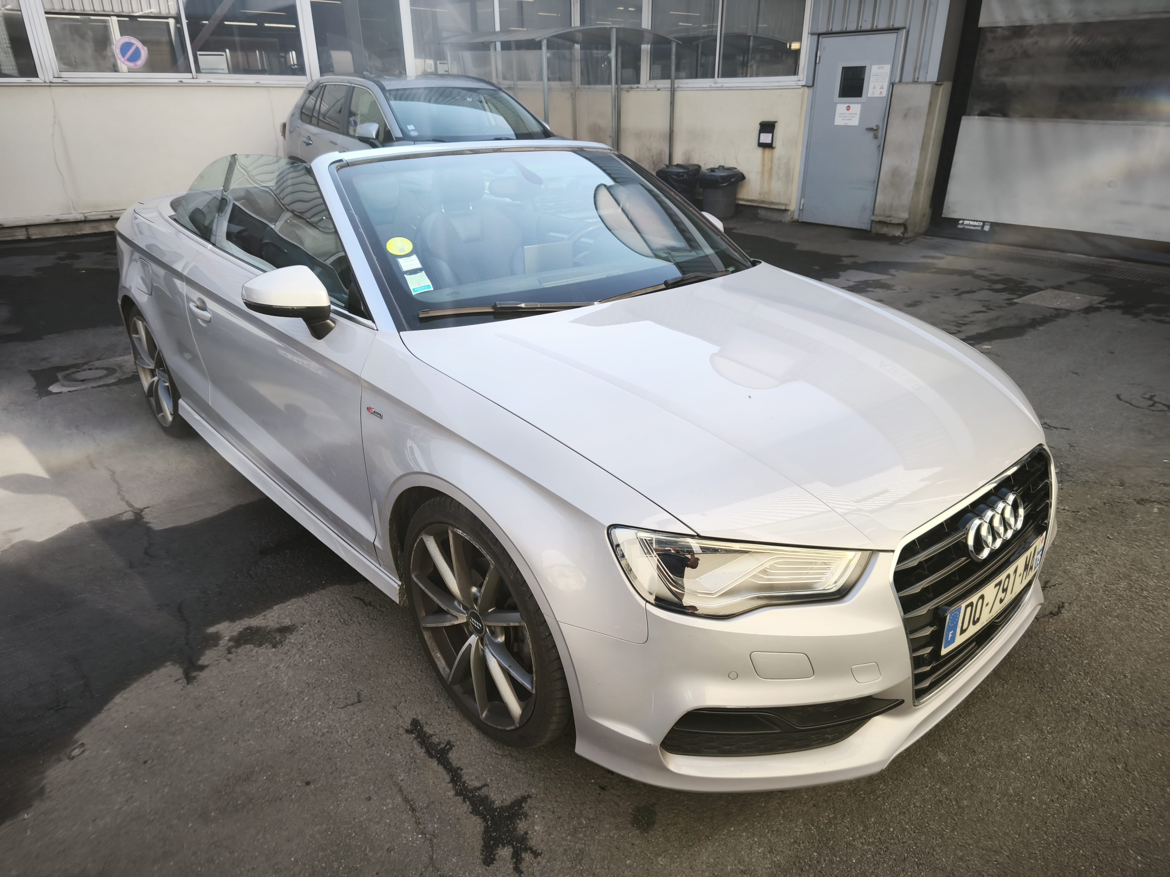 Audi A3 Cabriolet avec Climatisation