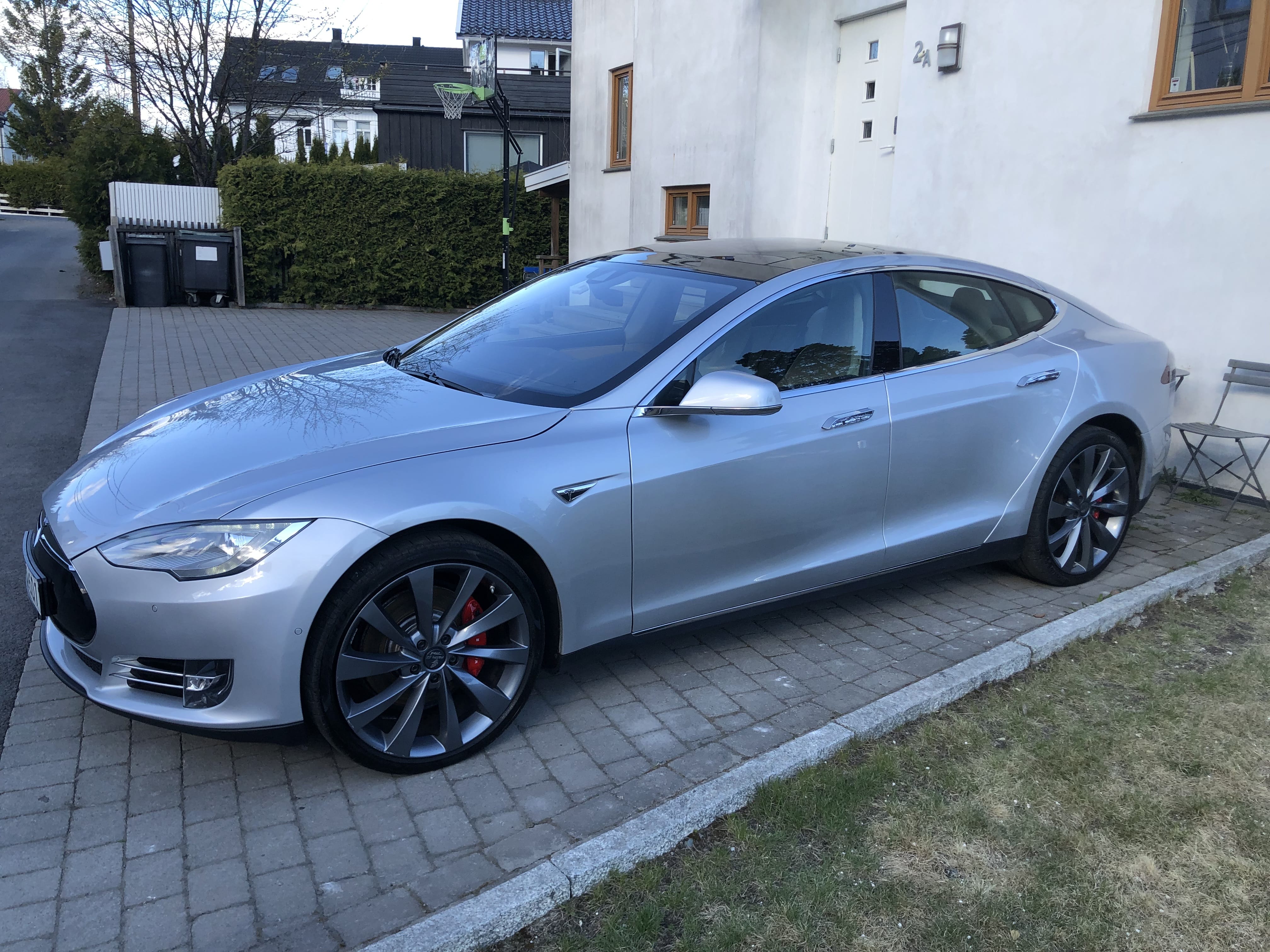 Tesla Model S, 2016, Electric, automatic