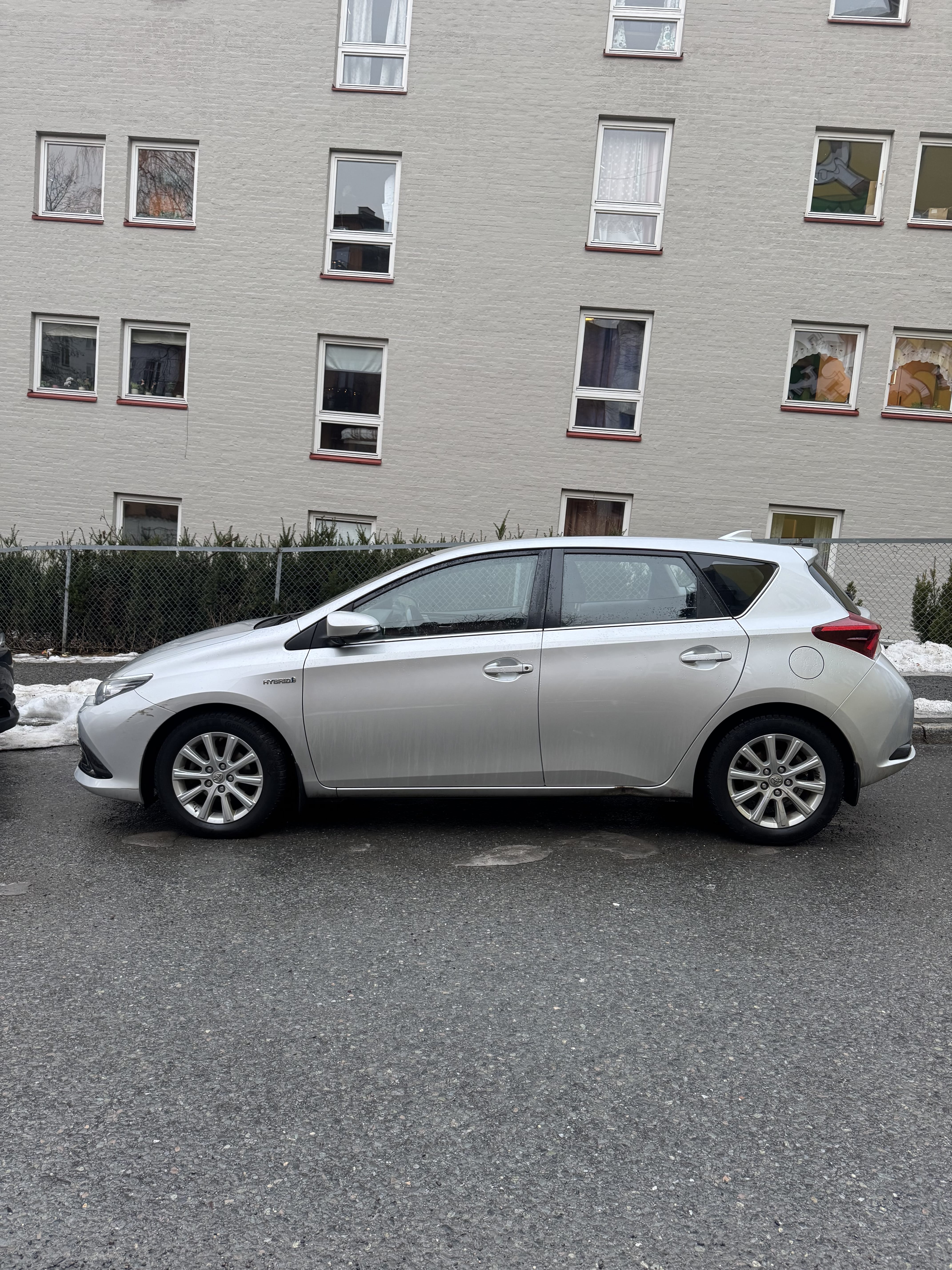 Toyota Auris Hybrid med Cruisekontroll