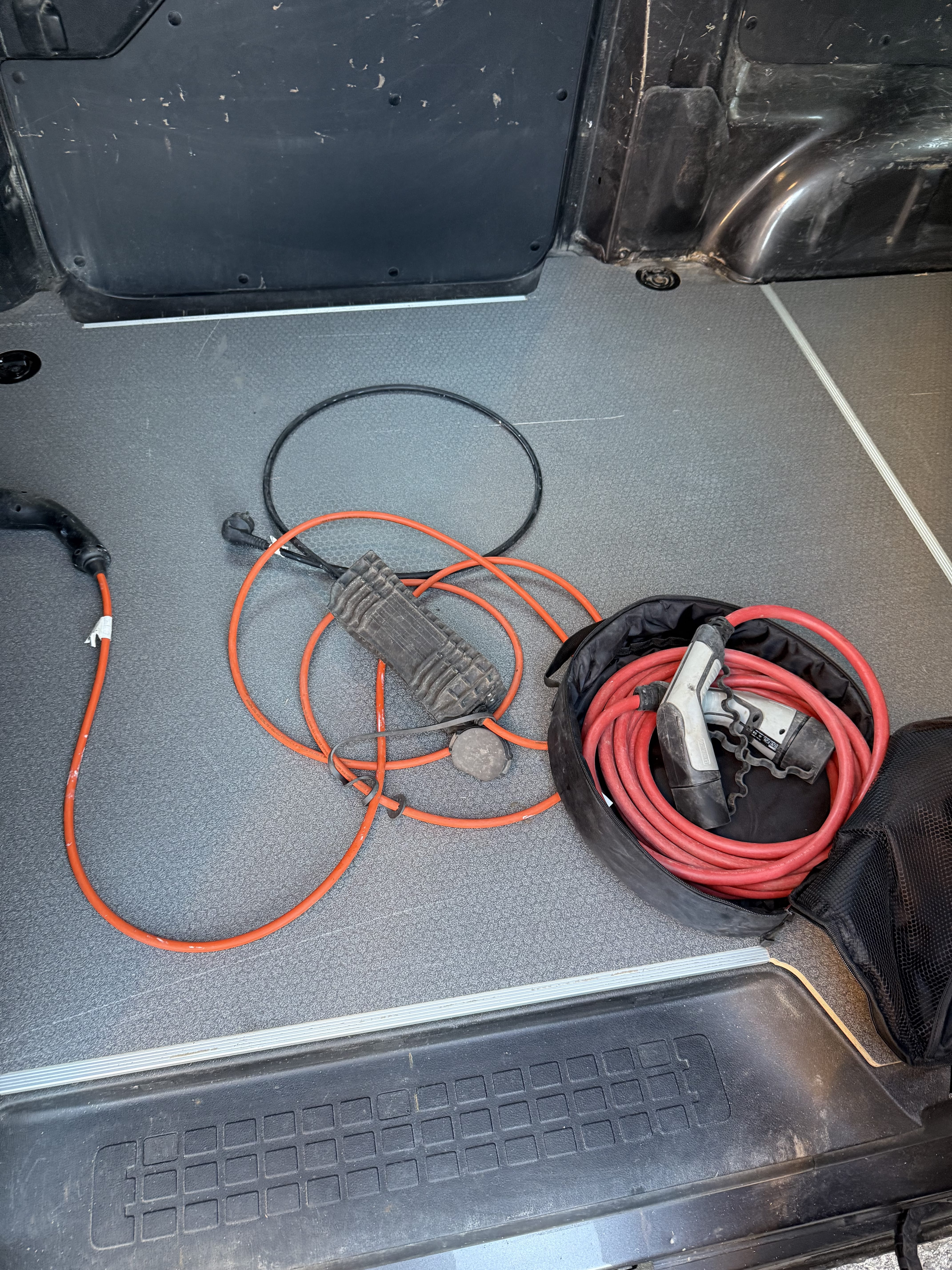 Toyota Proace City Electric med Skistativ