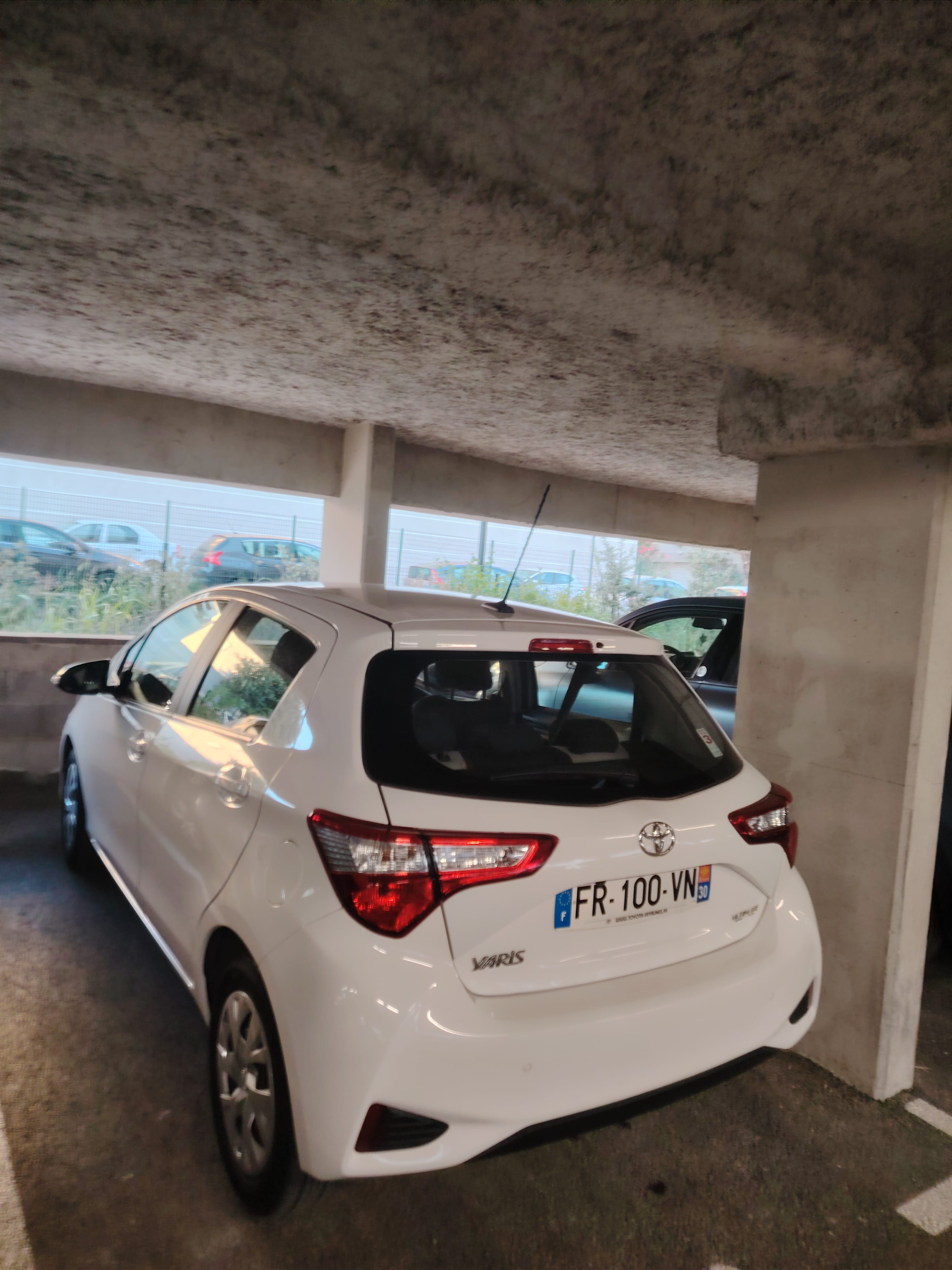 Toyota Yaris 1.0 VVT-i avec Régulateur de vitesse