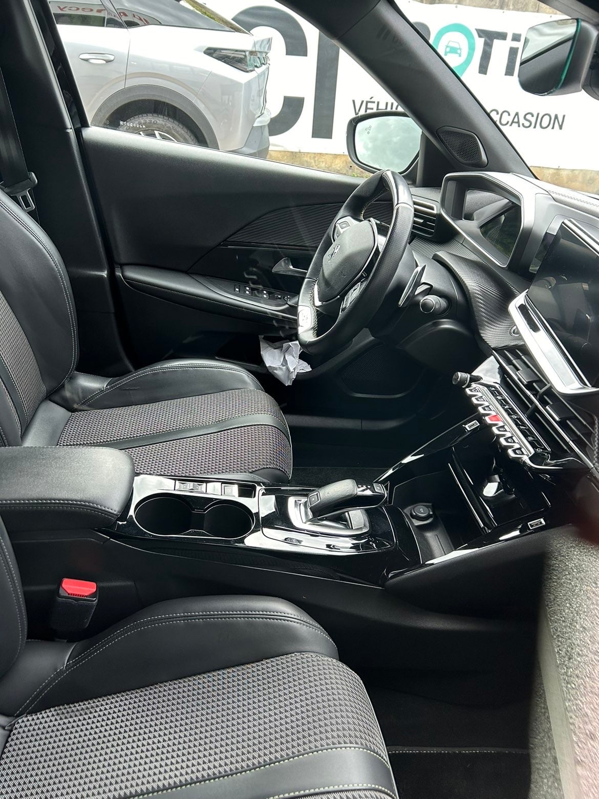 Peugeot 2008 avec Caméra de recul
