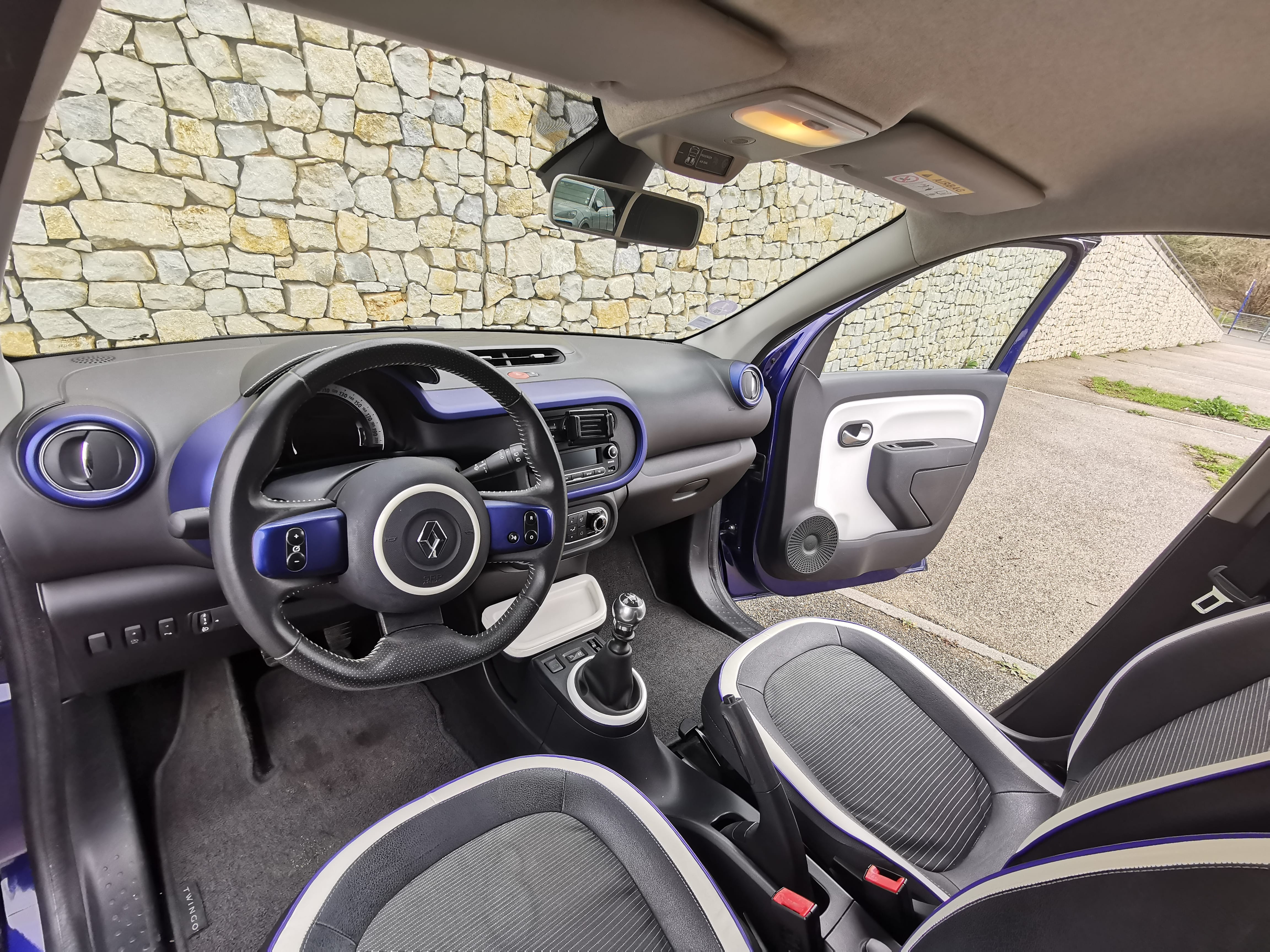 Renault Twingo III avec Audio Bluetooth