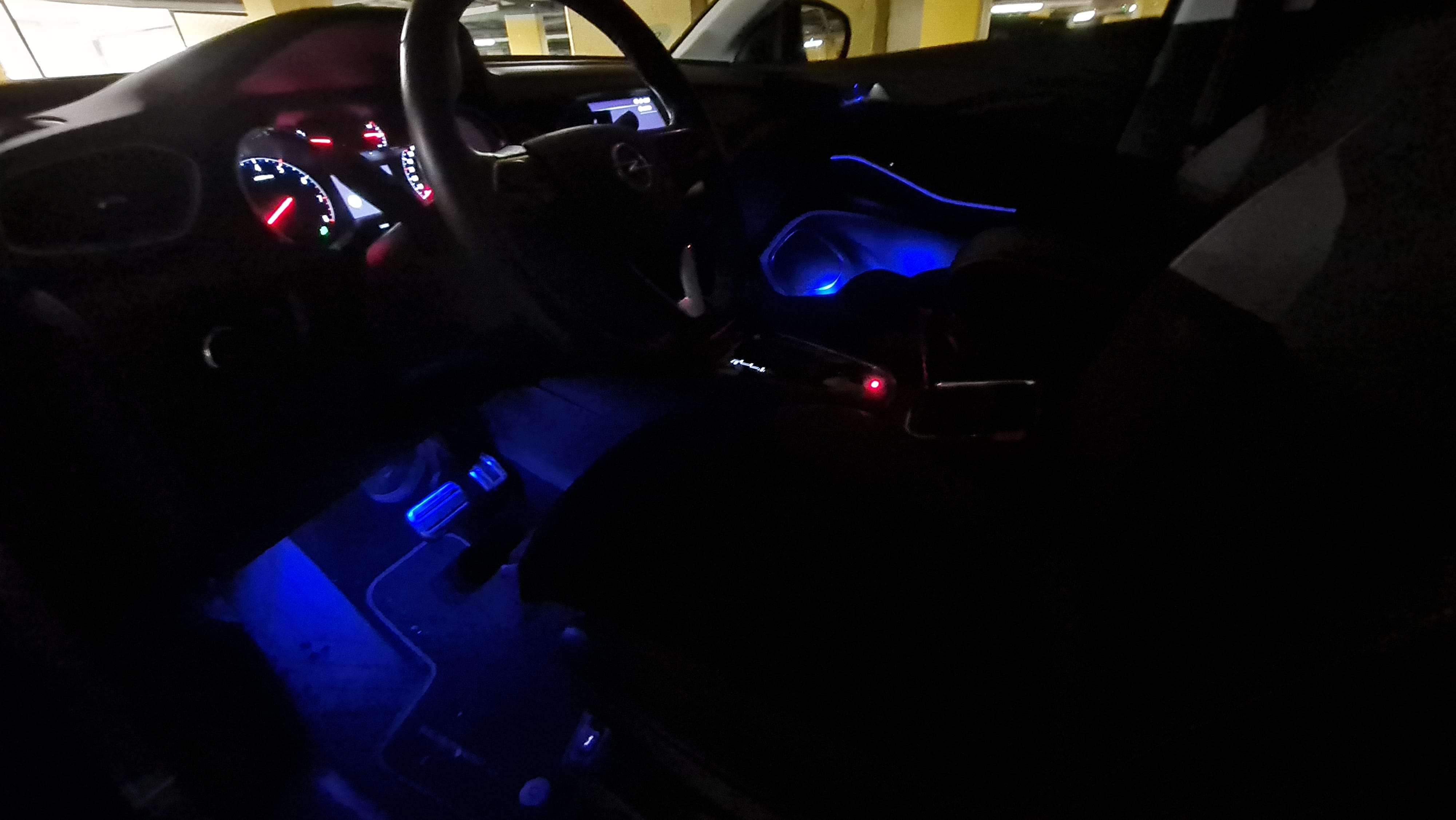 Opel Grandland 1.6 AT8 ULTIMATE