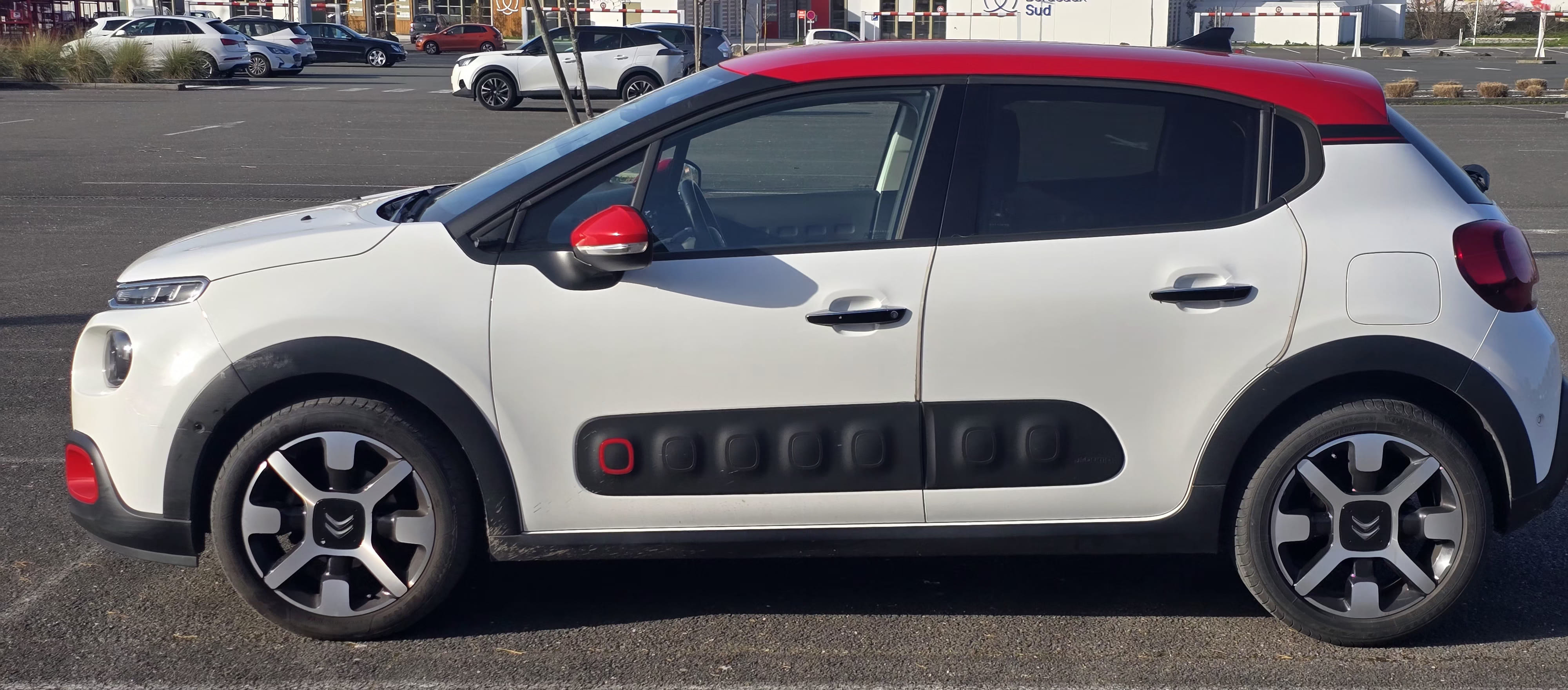Citroen C3 110 Ch SHINE, 2017, Essence 98