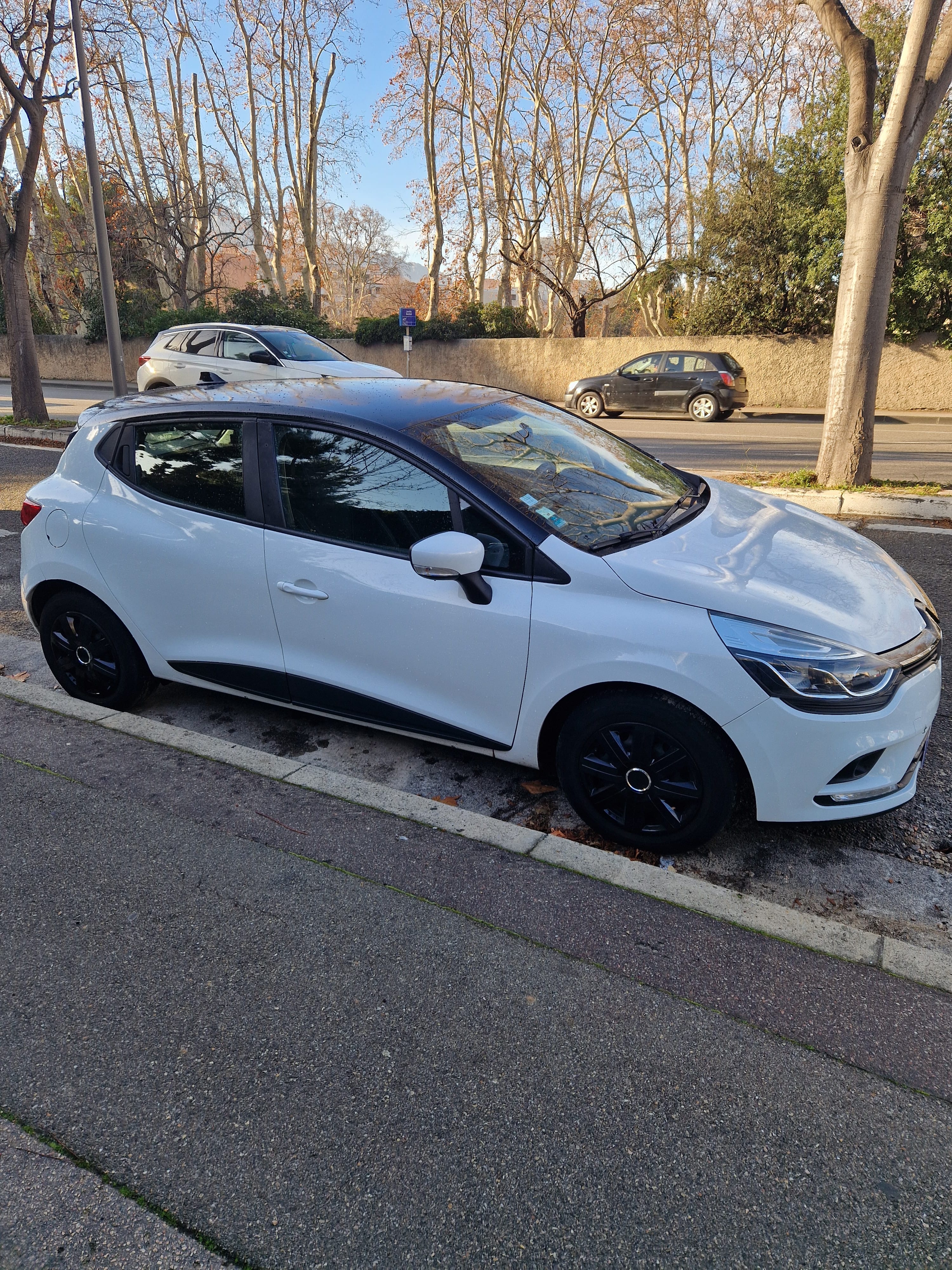 Renault Clio avec Climatisation