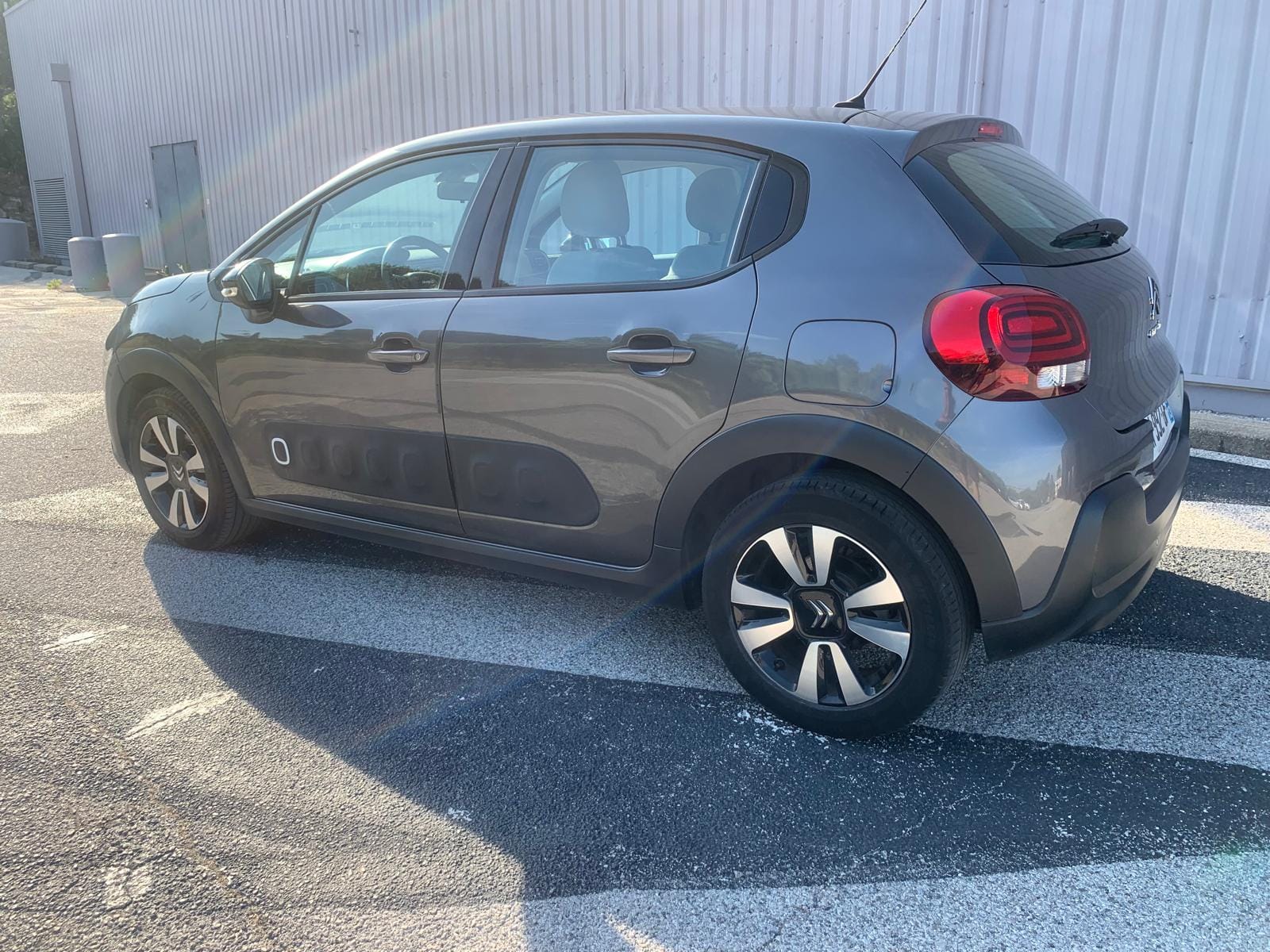 Citroen C3 110 CV ESSENCE avec Climatisation
