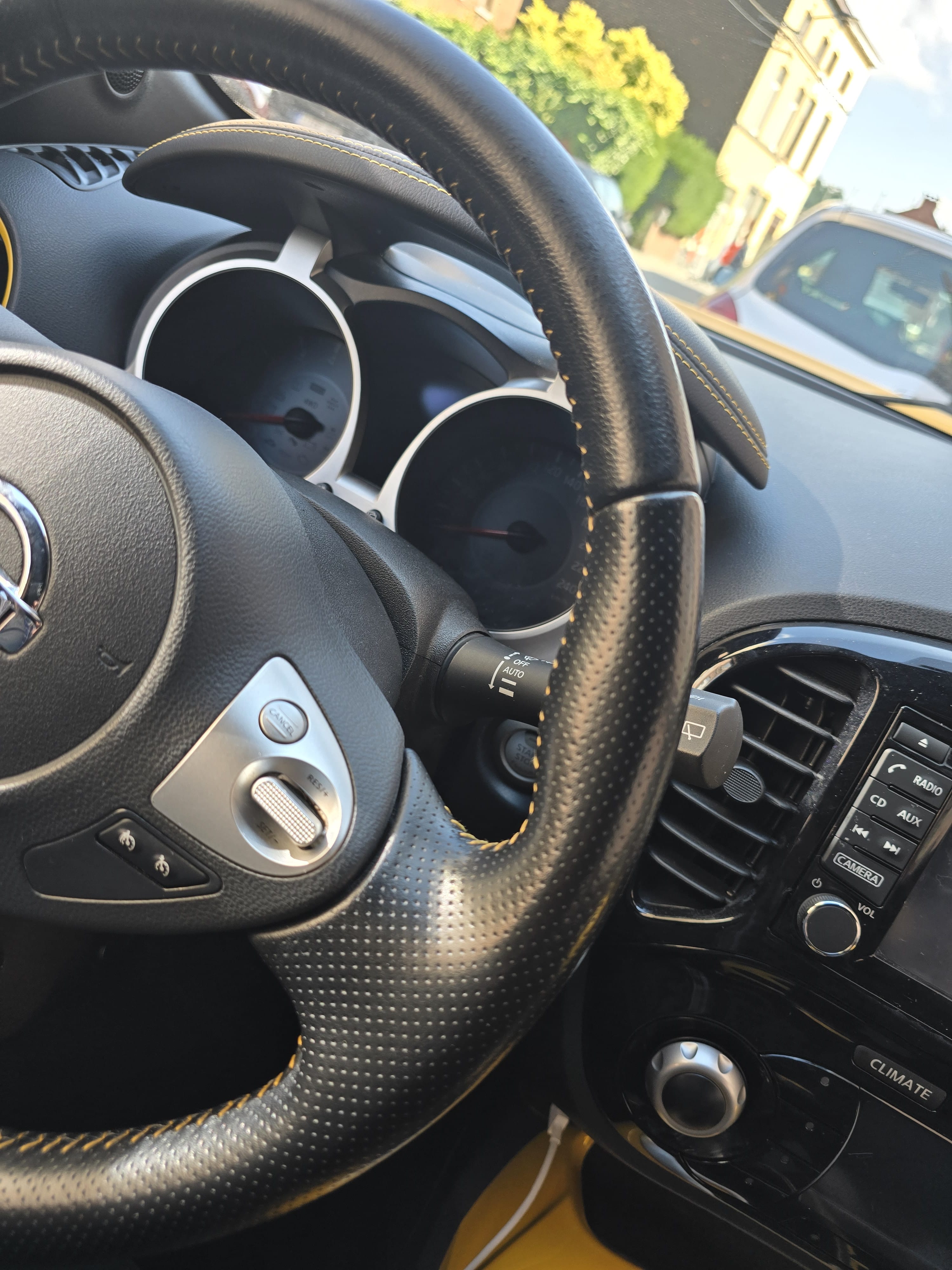 Nissan Juke N-Connecta 1.2