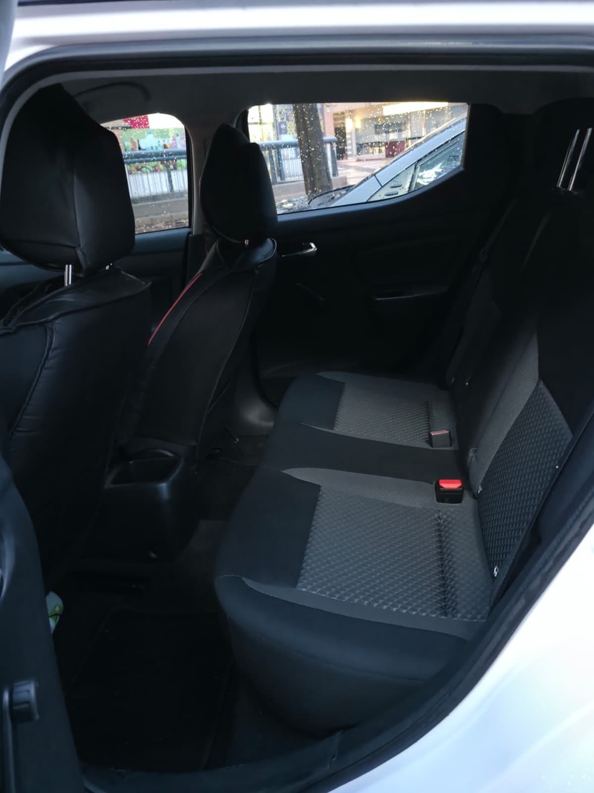 Nissan Micra met Apple CarPlay