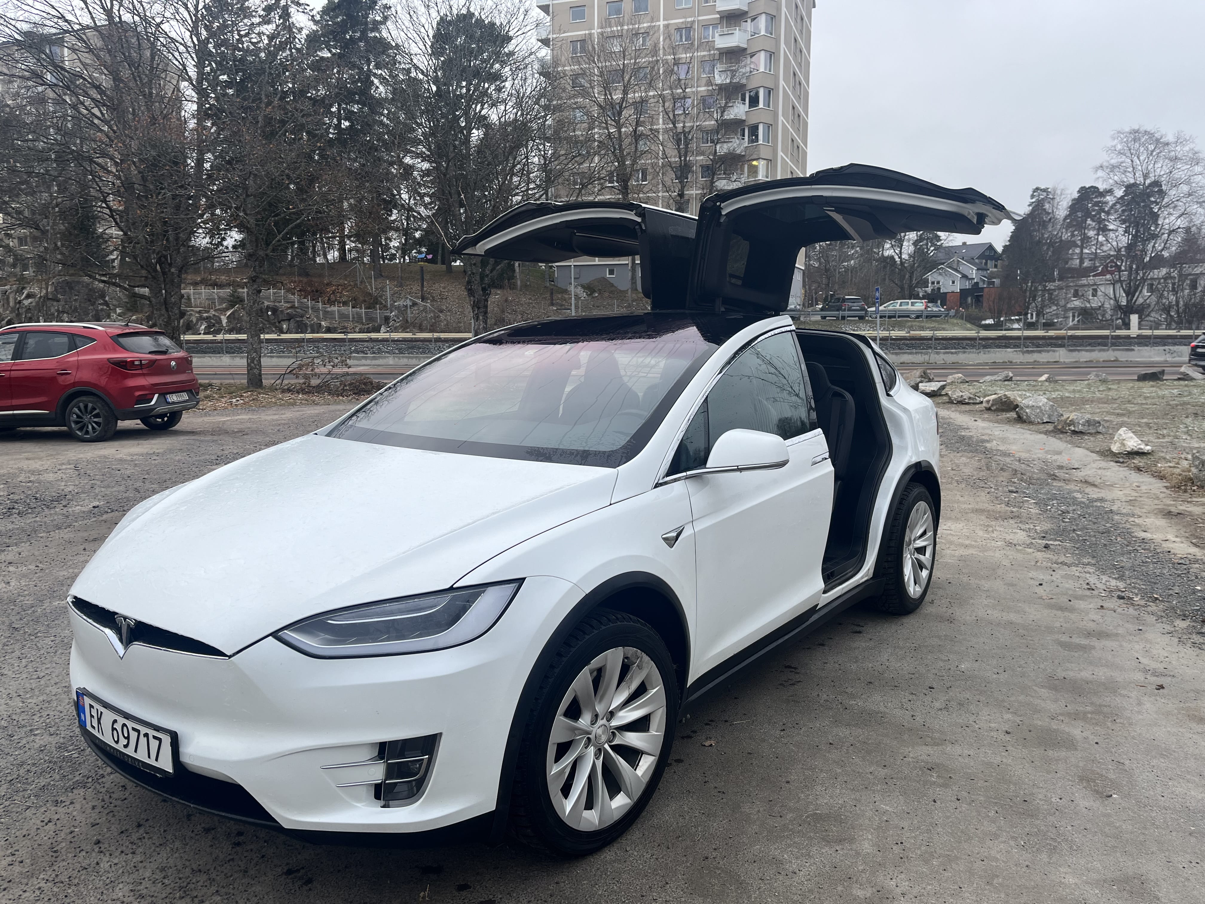 Tesla Model X, 2018, Elektrisk, automatisk