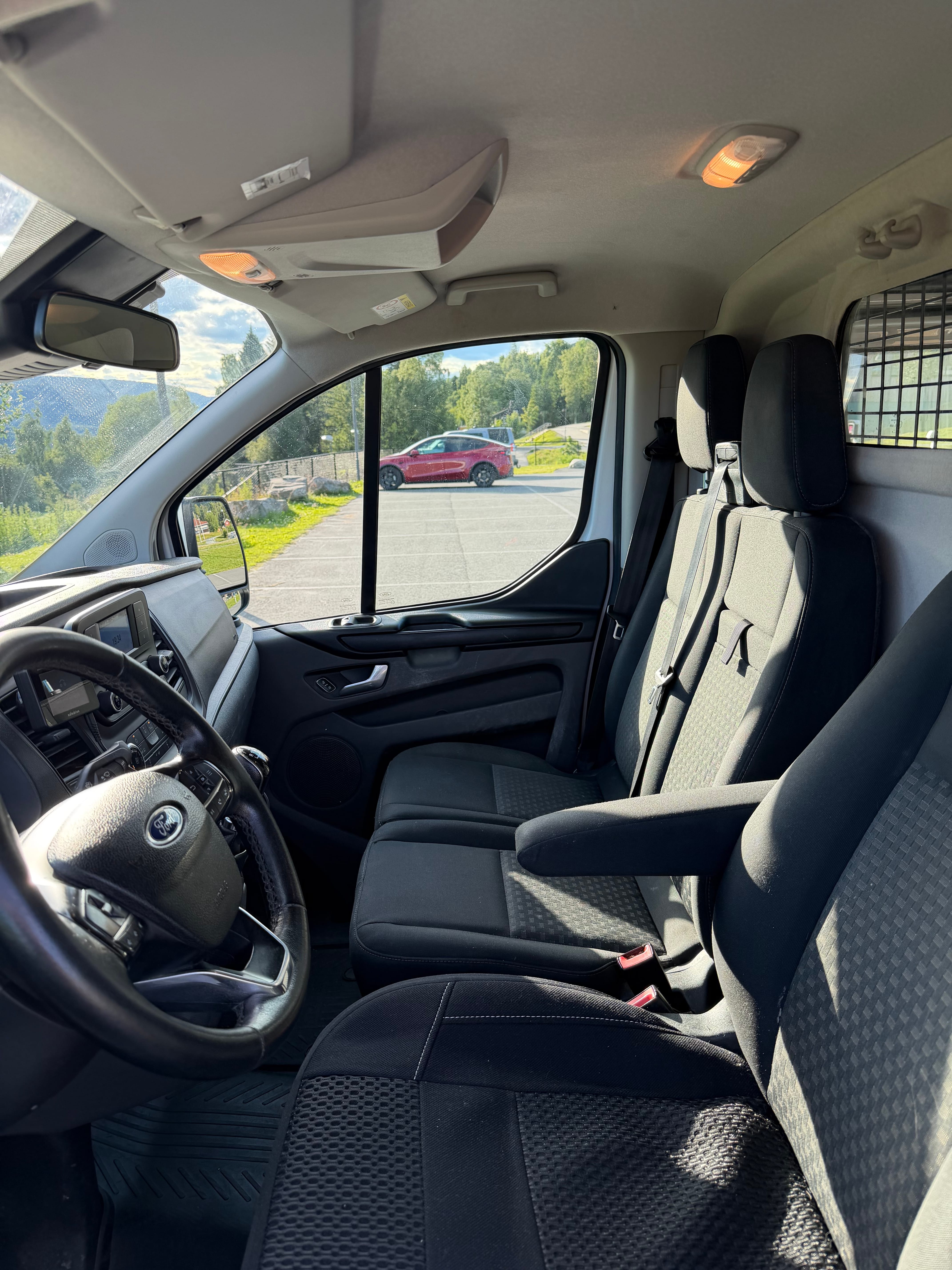 Ford Transit Custom Varebil 2.0 TDCI med Cruisekontroll