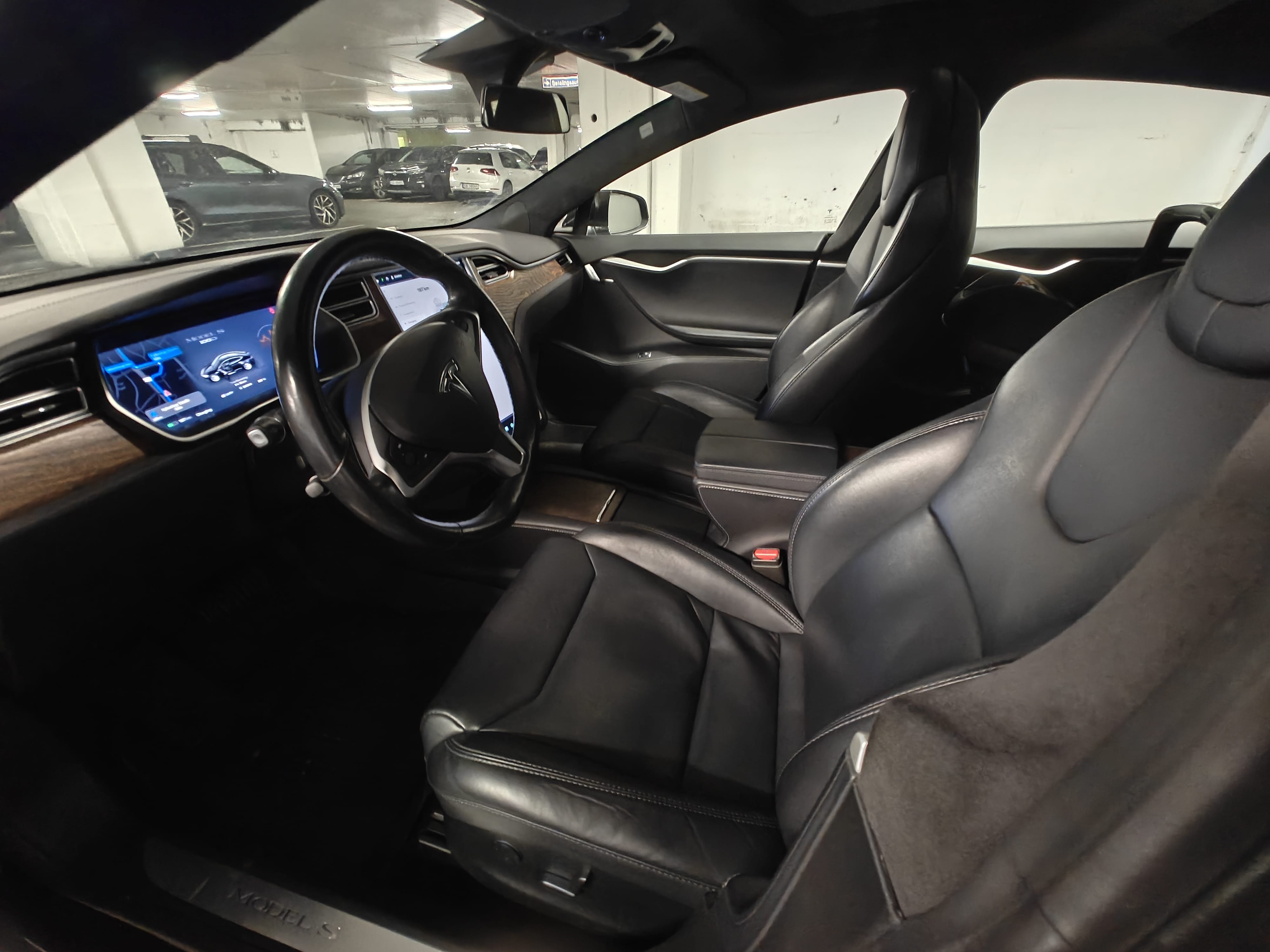 Tesla Model S Long Range 100D med GPS