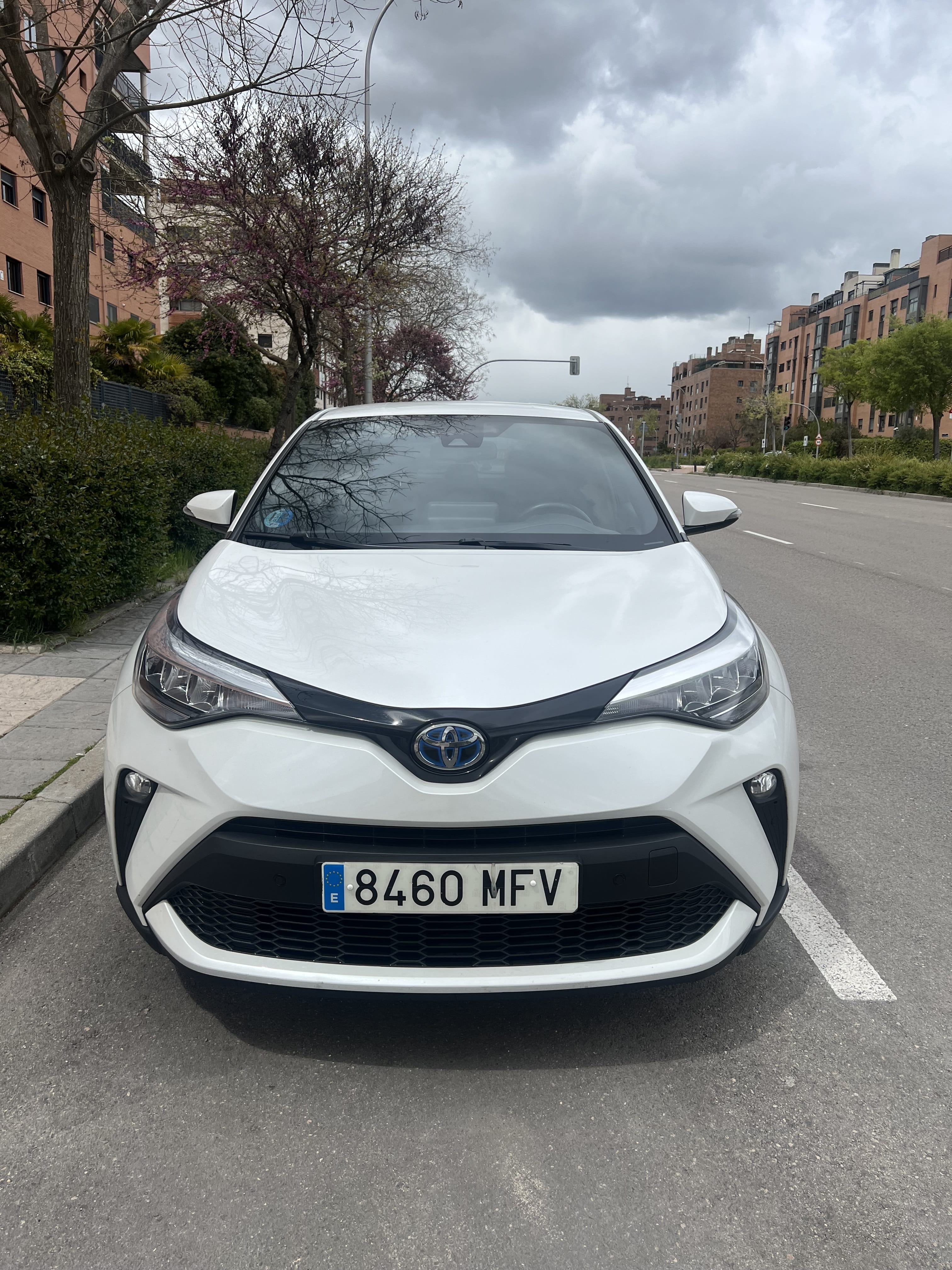 Toyota C-HR Hybrid con Neumáticos de invierno