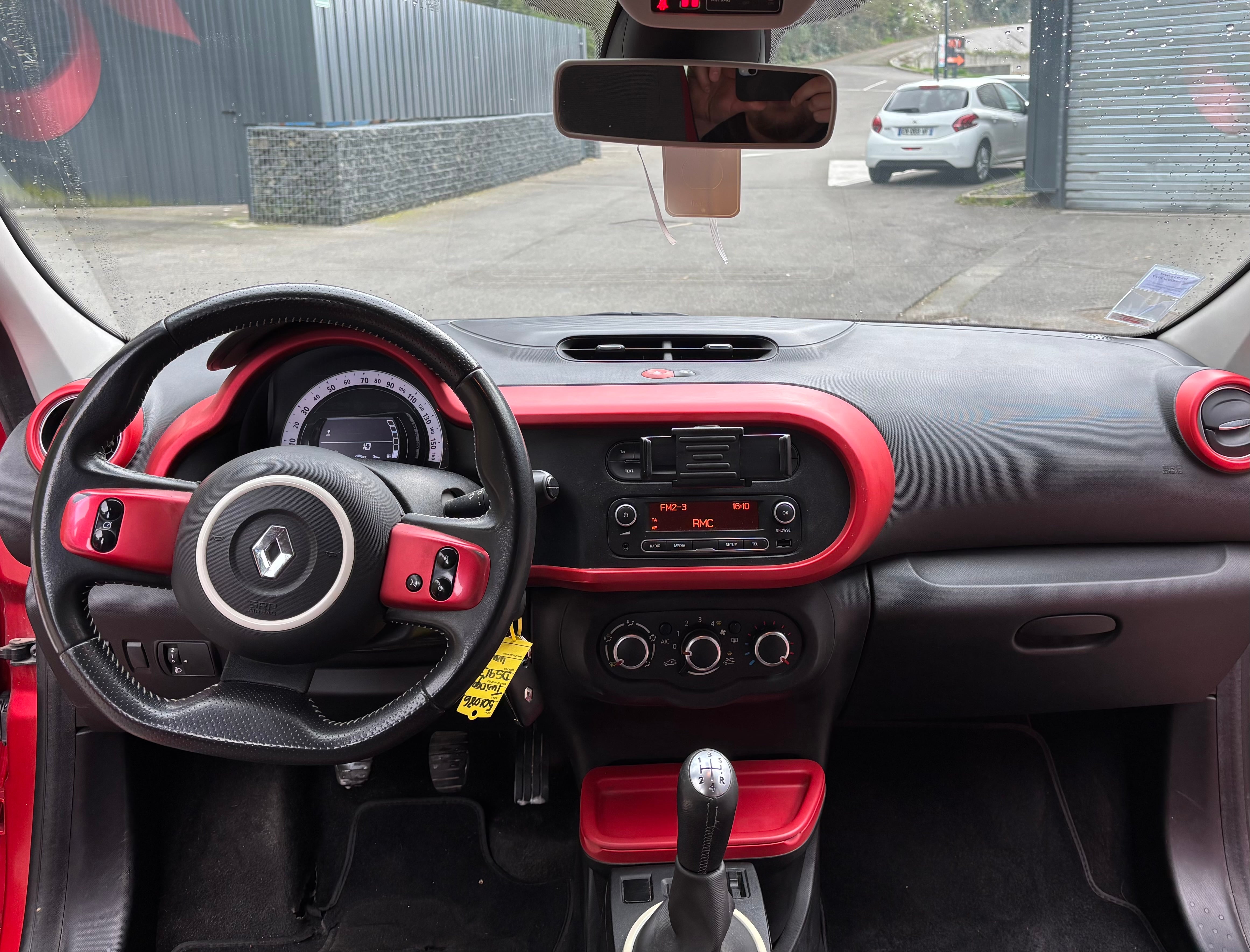 Renault Twingo III avec Audio Bluetooth