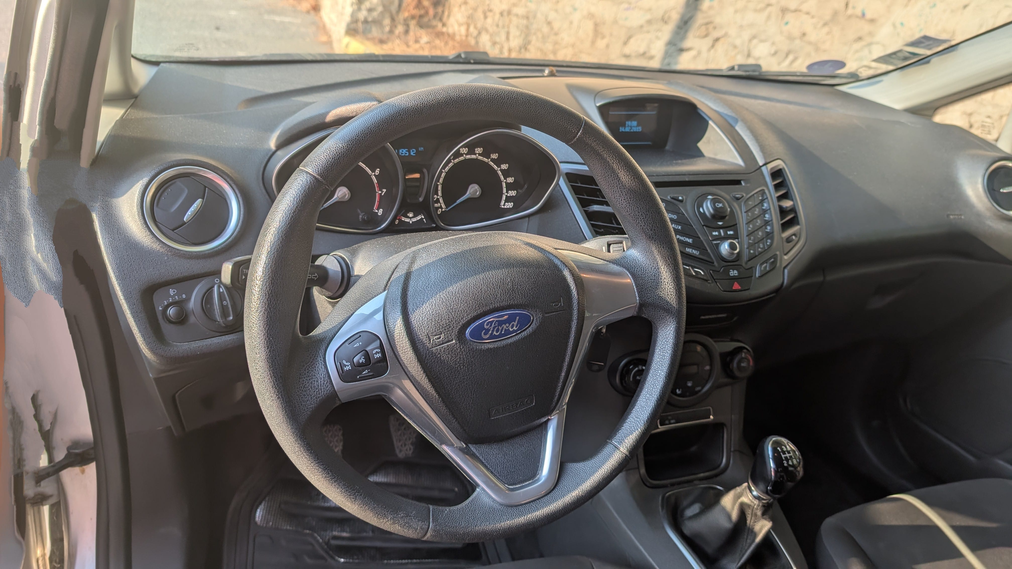 Ford Fiesta VI 5 portes 2013 avec Entrée audio / iPod