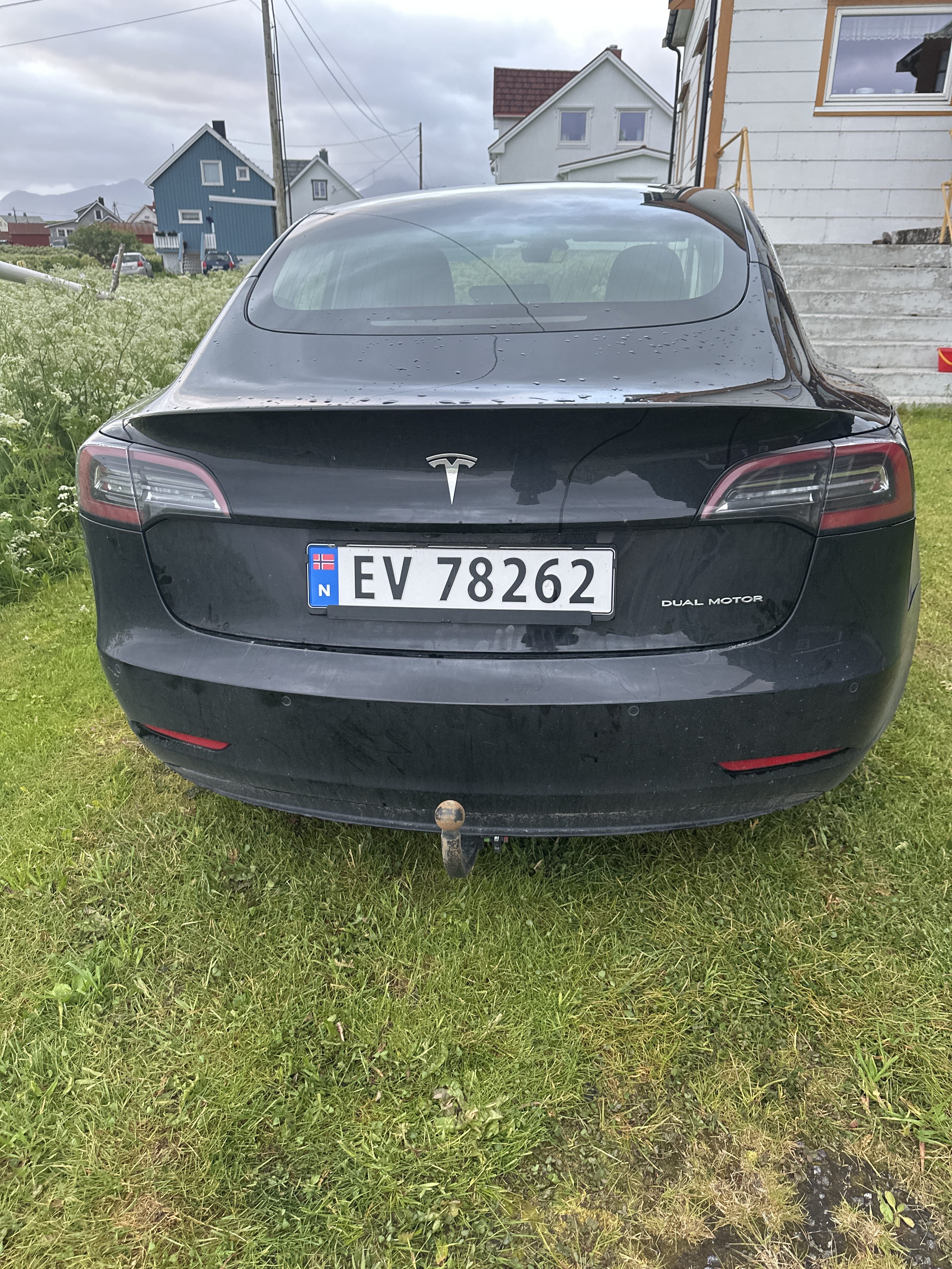 Tesla Model 3 Long Range med GPS