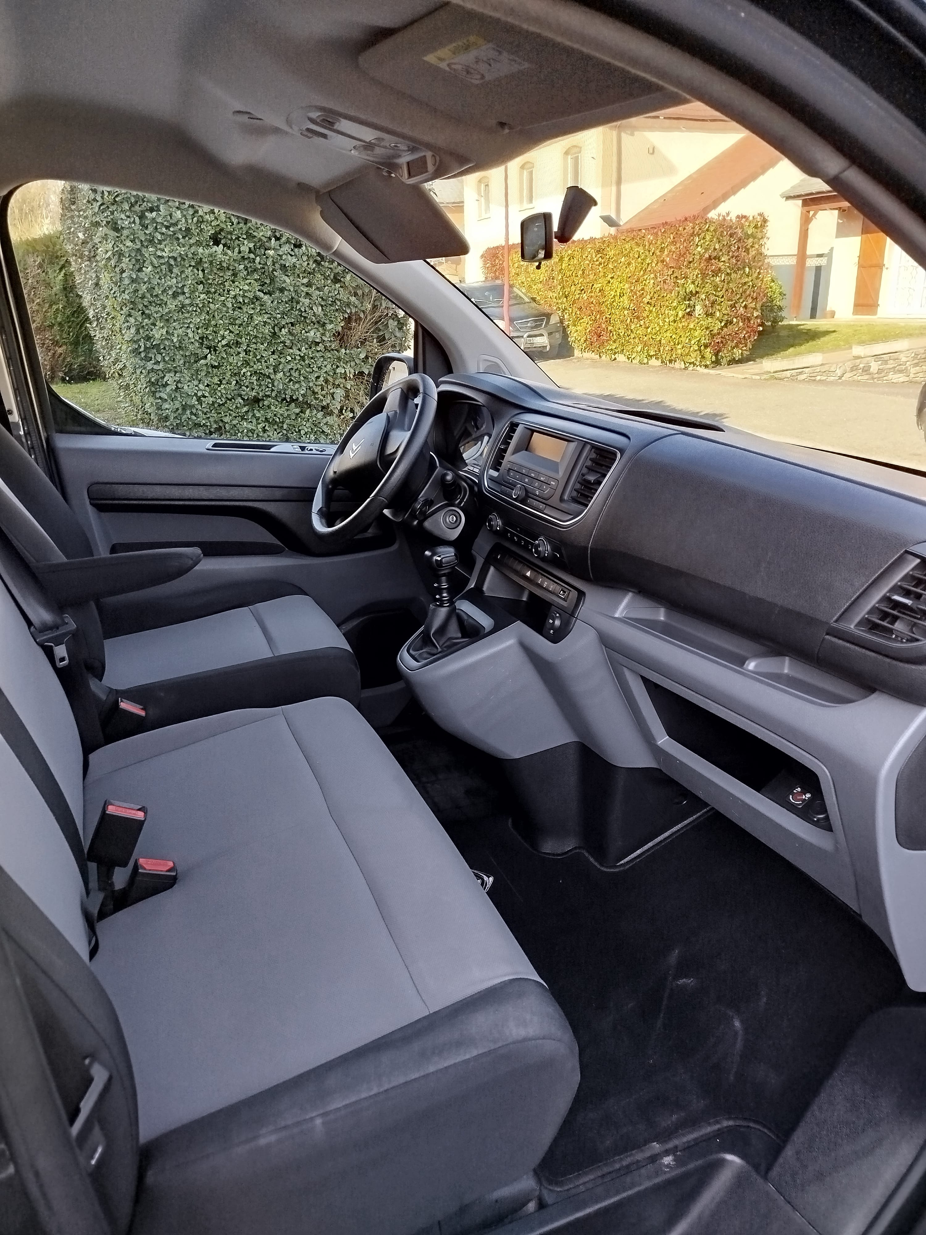 Citroen Jumpy Multispace Familiale avec Attelage