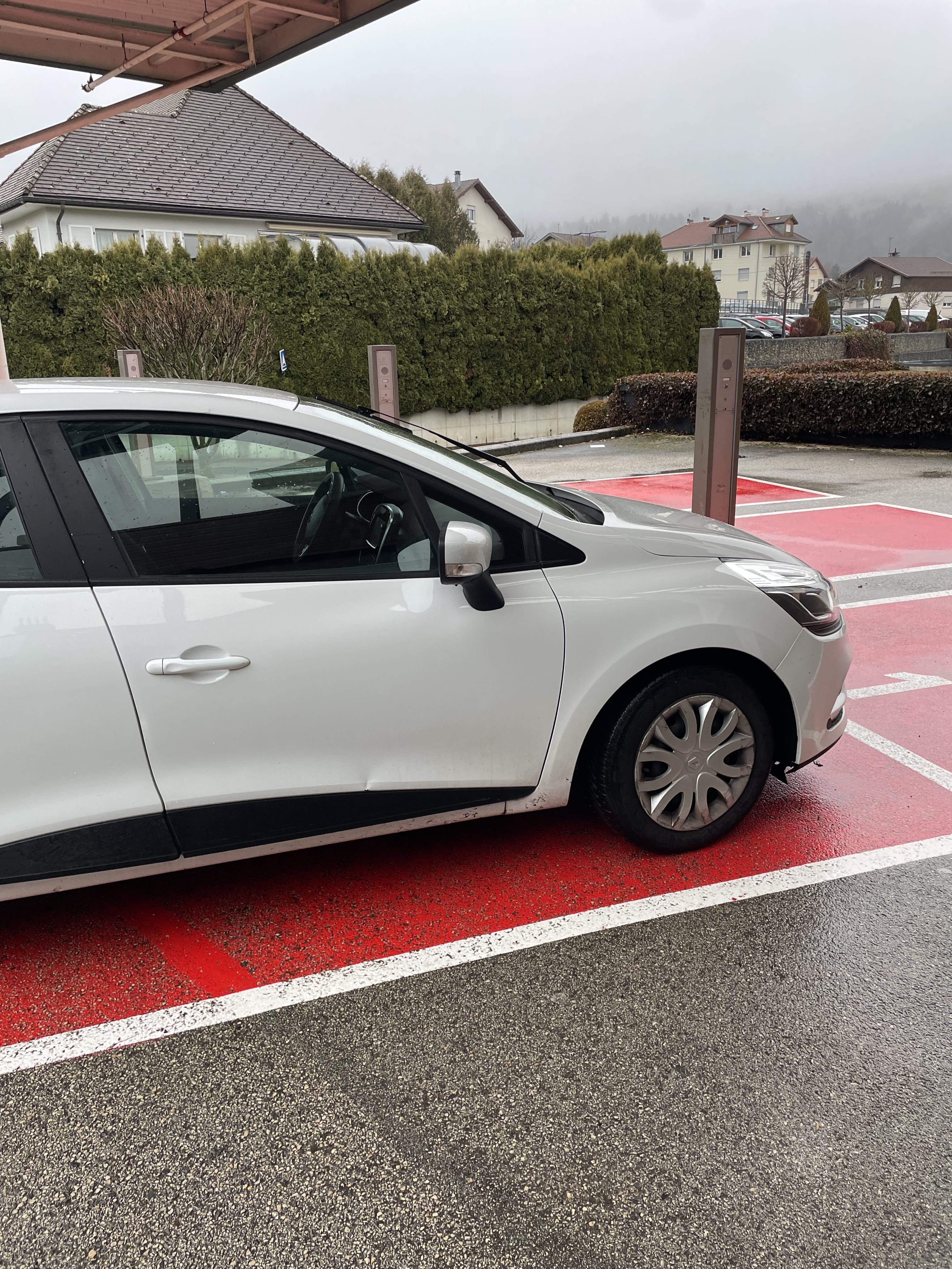 Renault Clio avec Pneus neige
