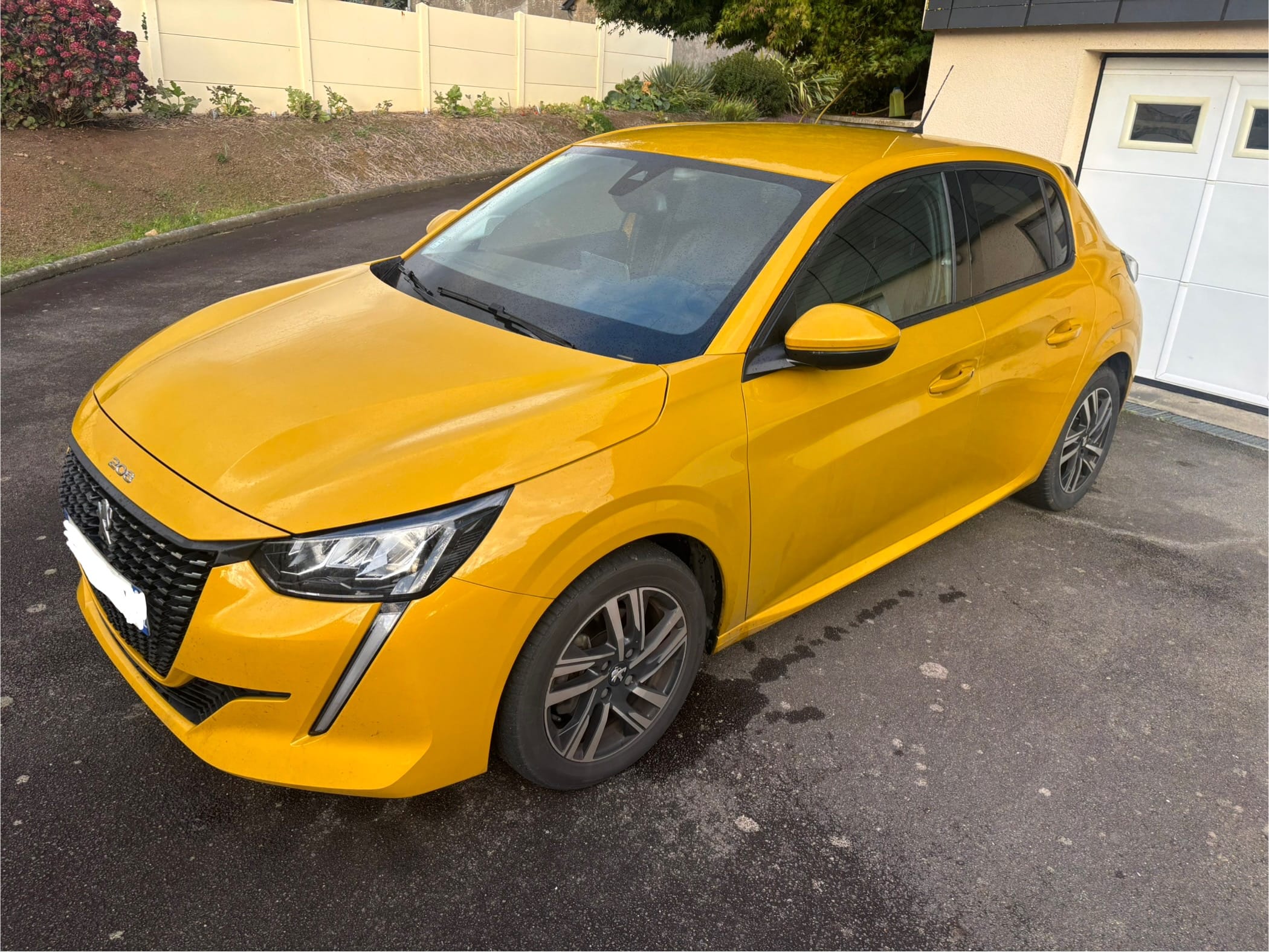 Peugeot 208, 2021, Diesel
