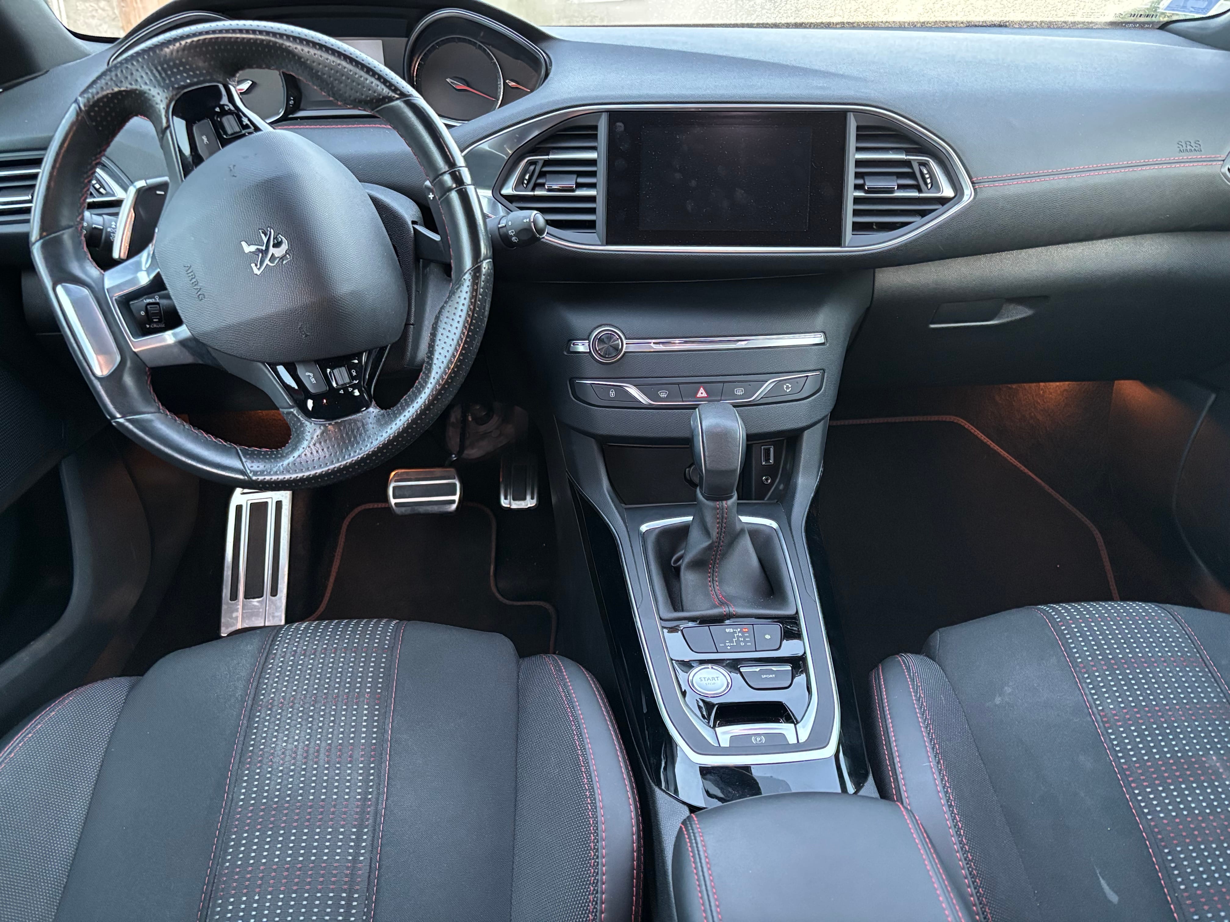 Peugeot 308 SW 1,2 130 cv  eat6 automatique avec Audio Bluetooth