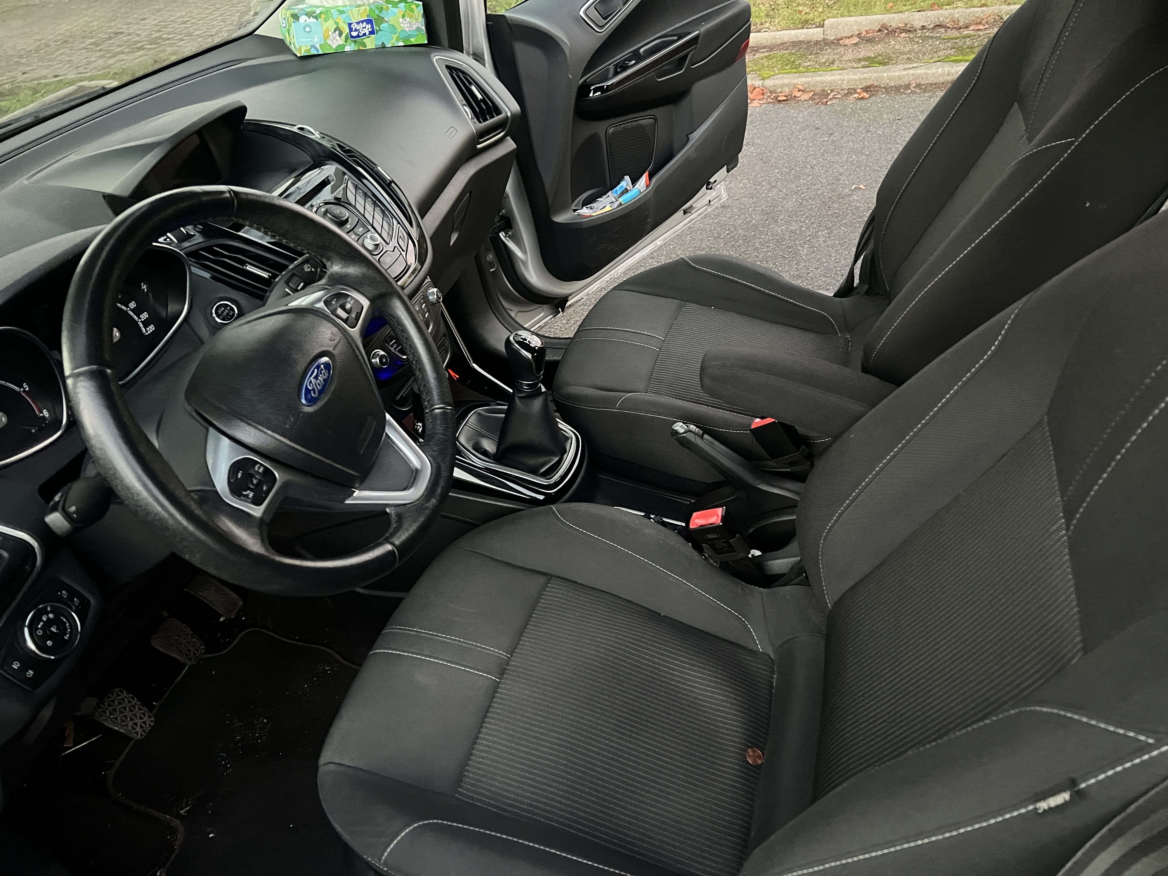 Ford B-Max avec Audio Bluetooth