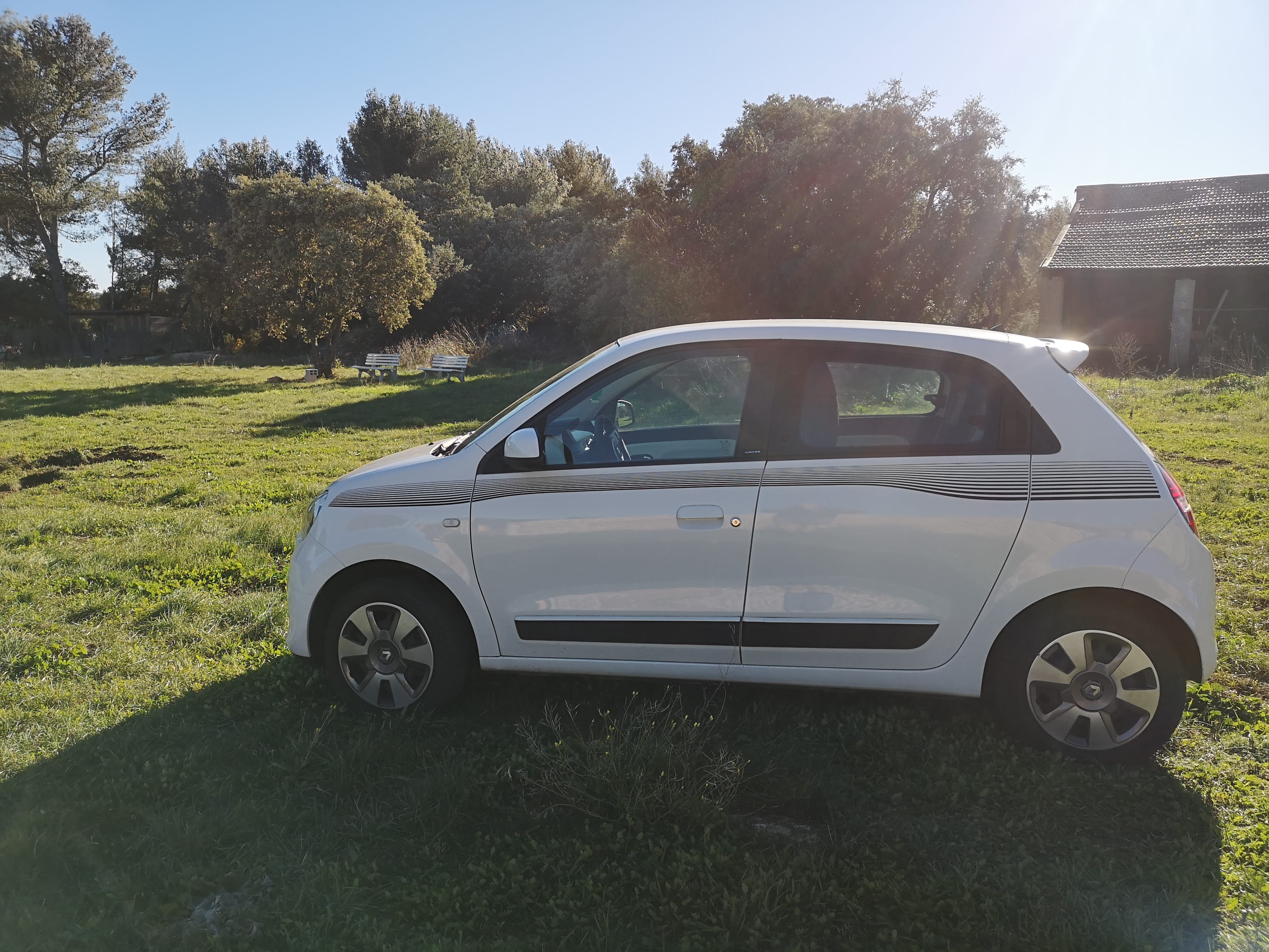Renault Twingo III avec Régulateur de vitesse