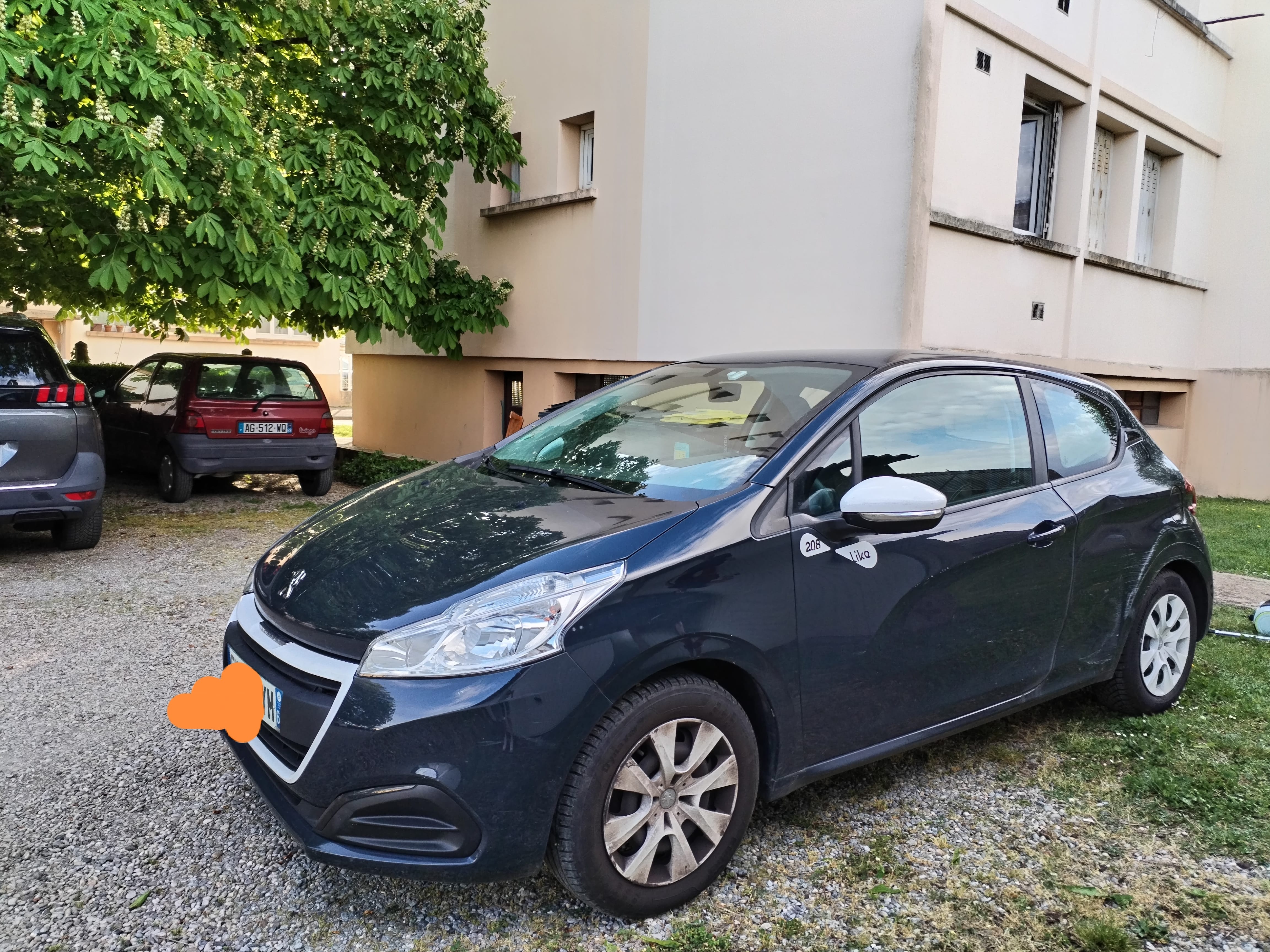Peugeot 208 avec Climatisation