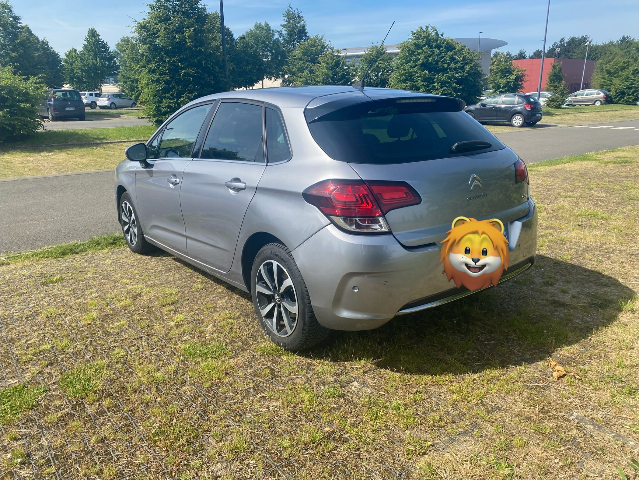 Citroen C4 130 ch avec GPS
