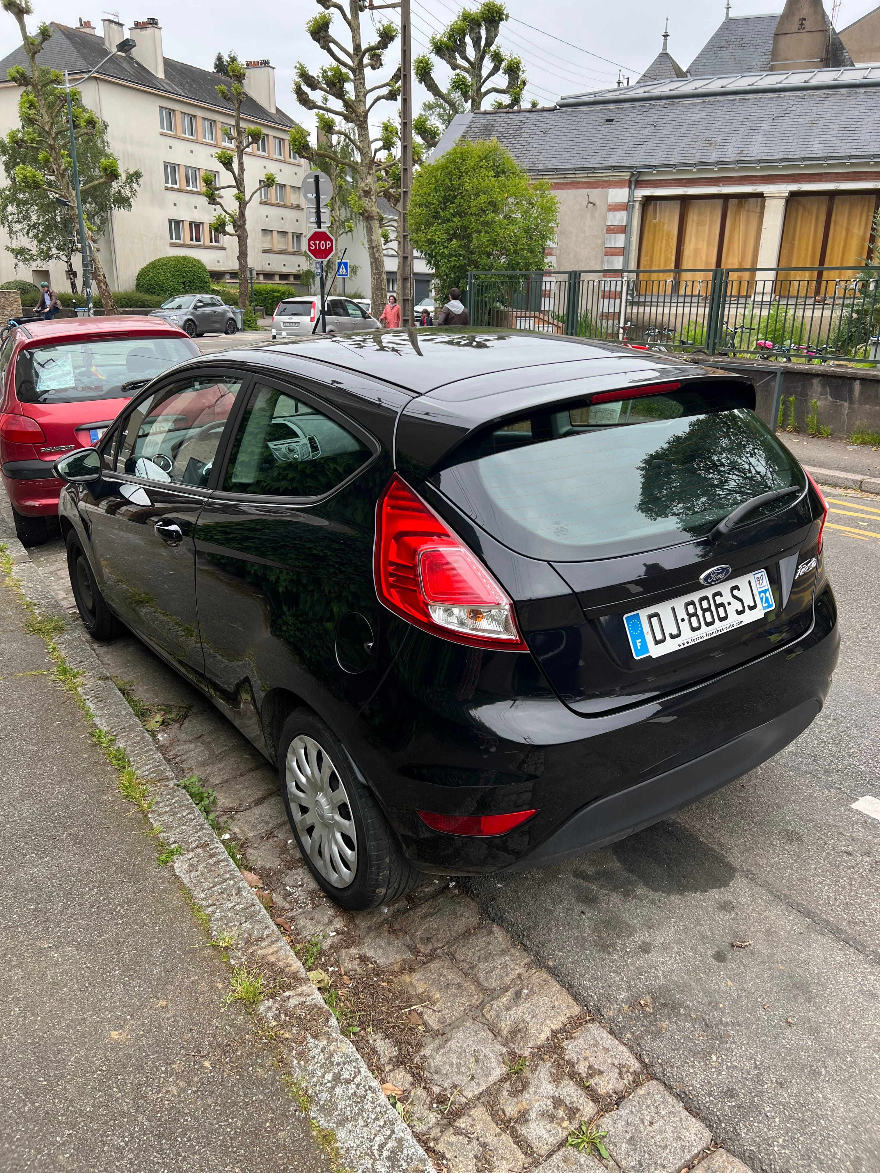 Ford Fiesta avec GPS