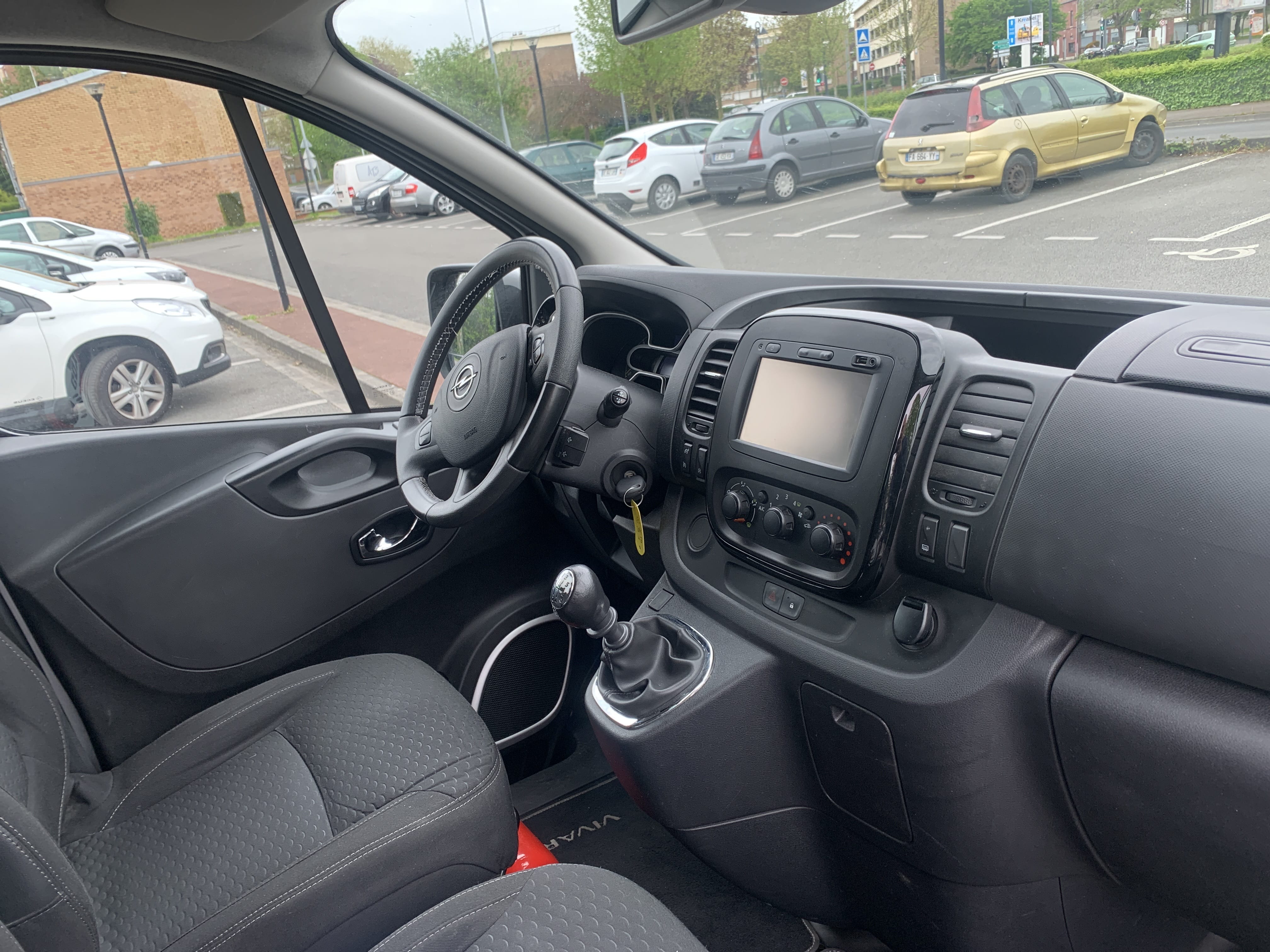 Opel Vivaro Combi avec Régulateur de vitesse