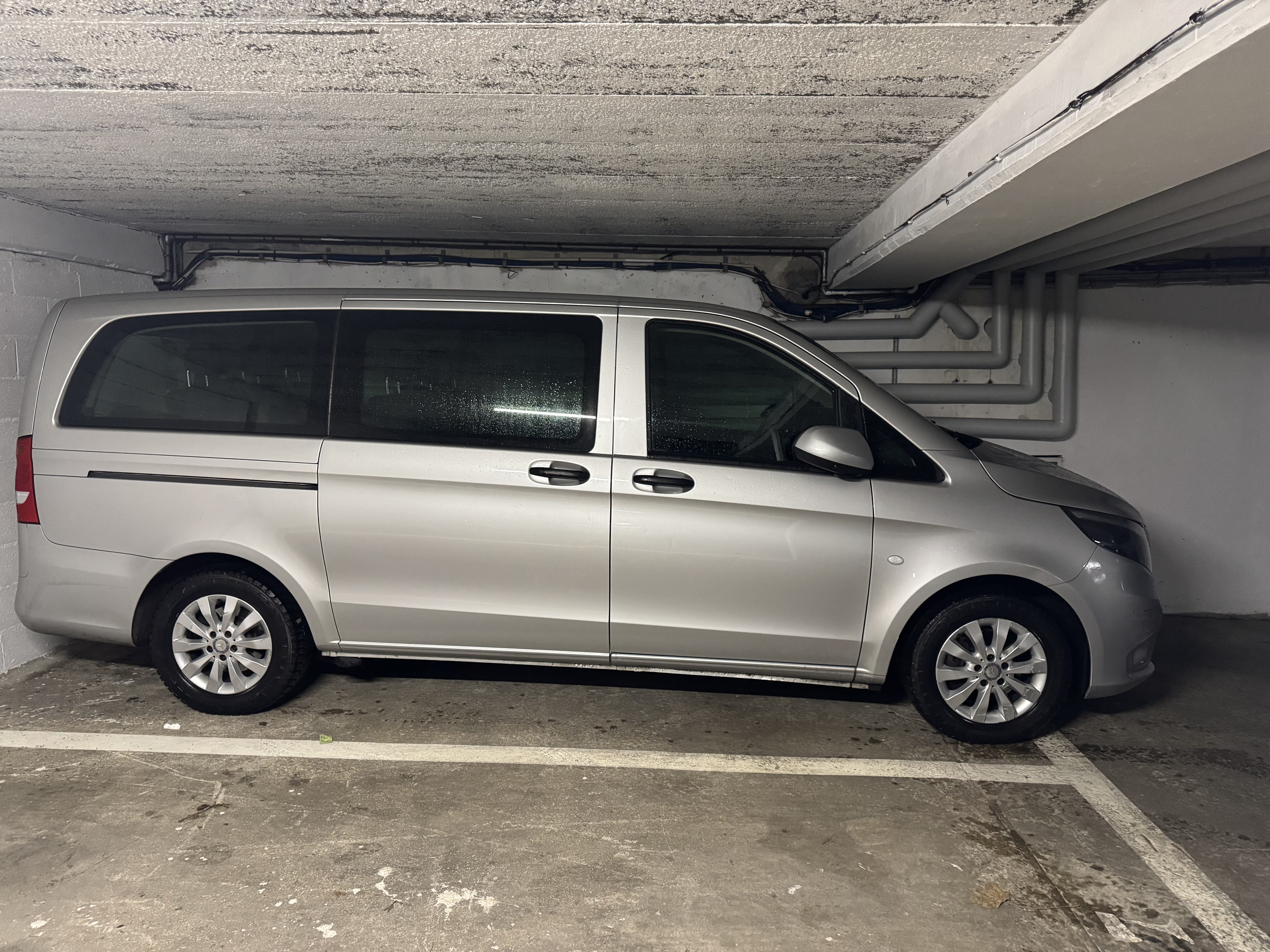 Mercedes-Benz Vito Tourer avec GPS