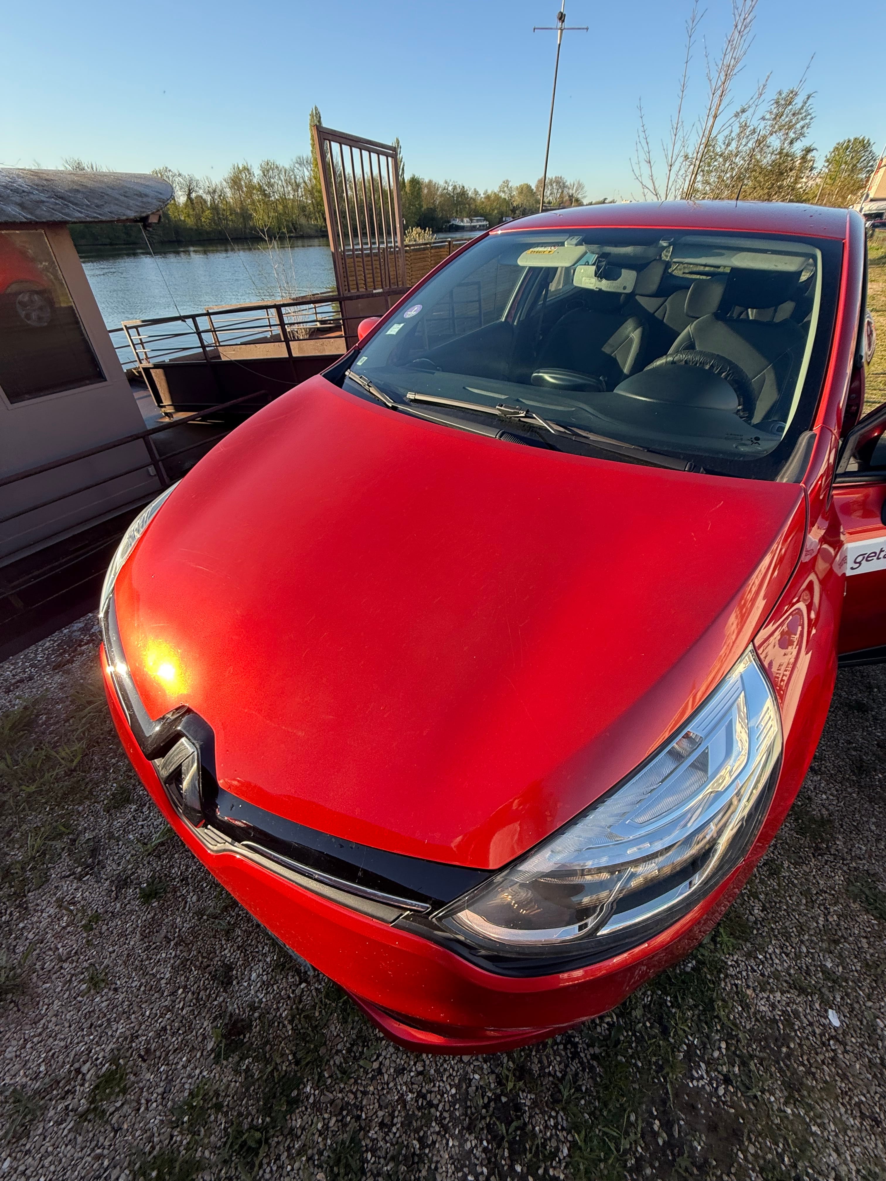 Renault Clio Trend, 1.2 12v 75cv - Clim, Audio Bluetooth, Dashcam, 2017, Essence 98