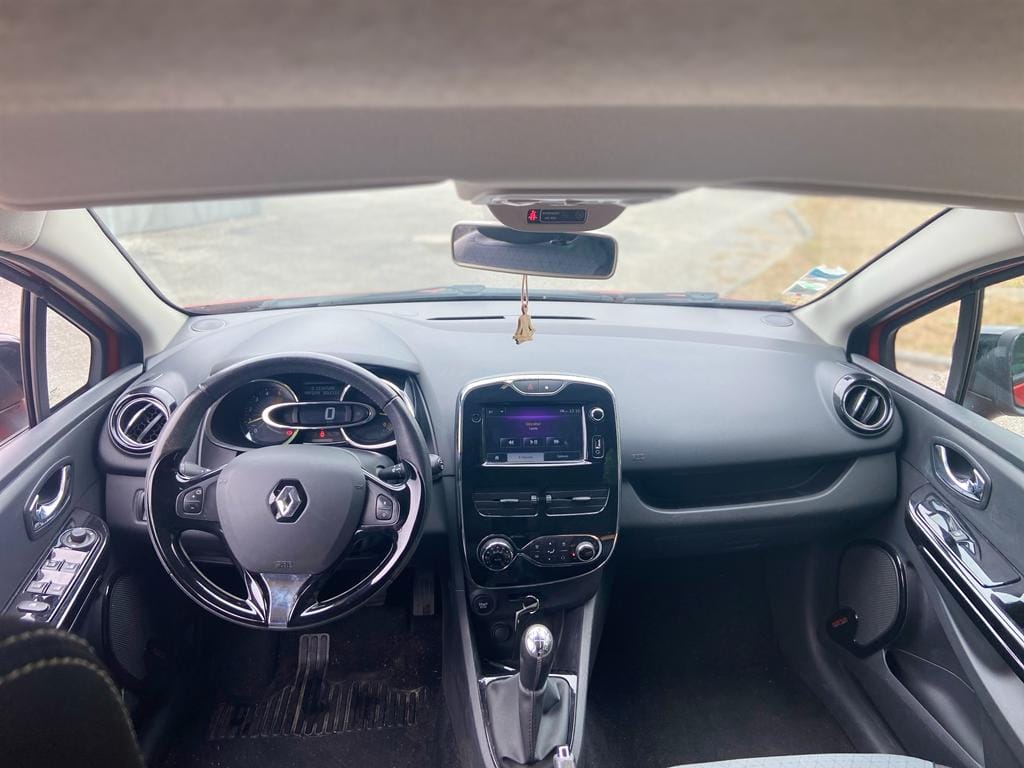 Renault Clio Estate avec GPS